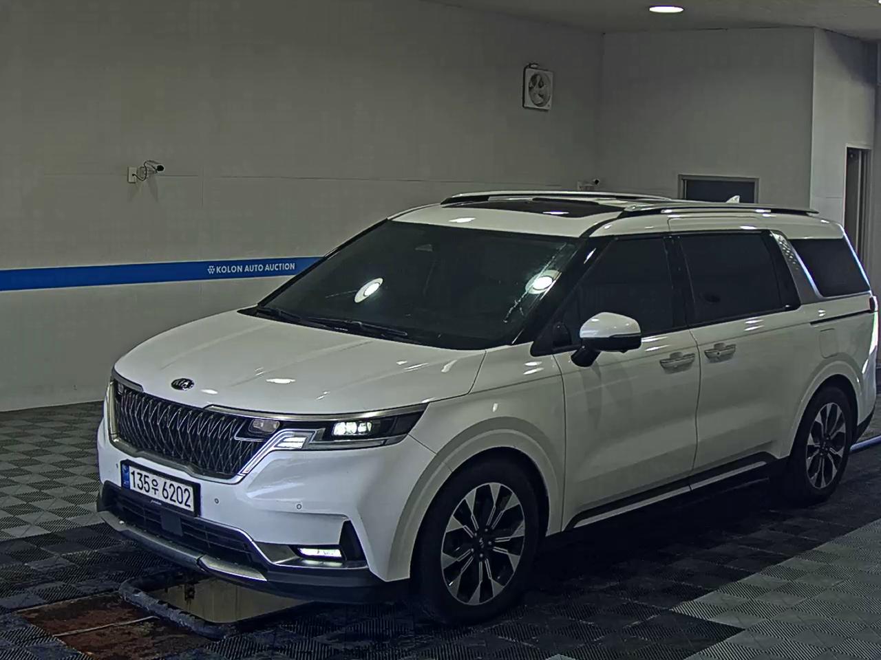 KIA NEW CARNIVAL (KA4) 9-SEATER DIESEL SIGNATURE 2021 - zdjęcie 2
