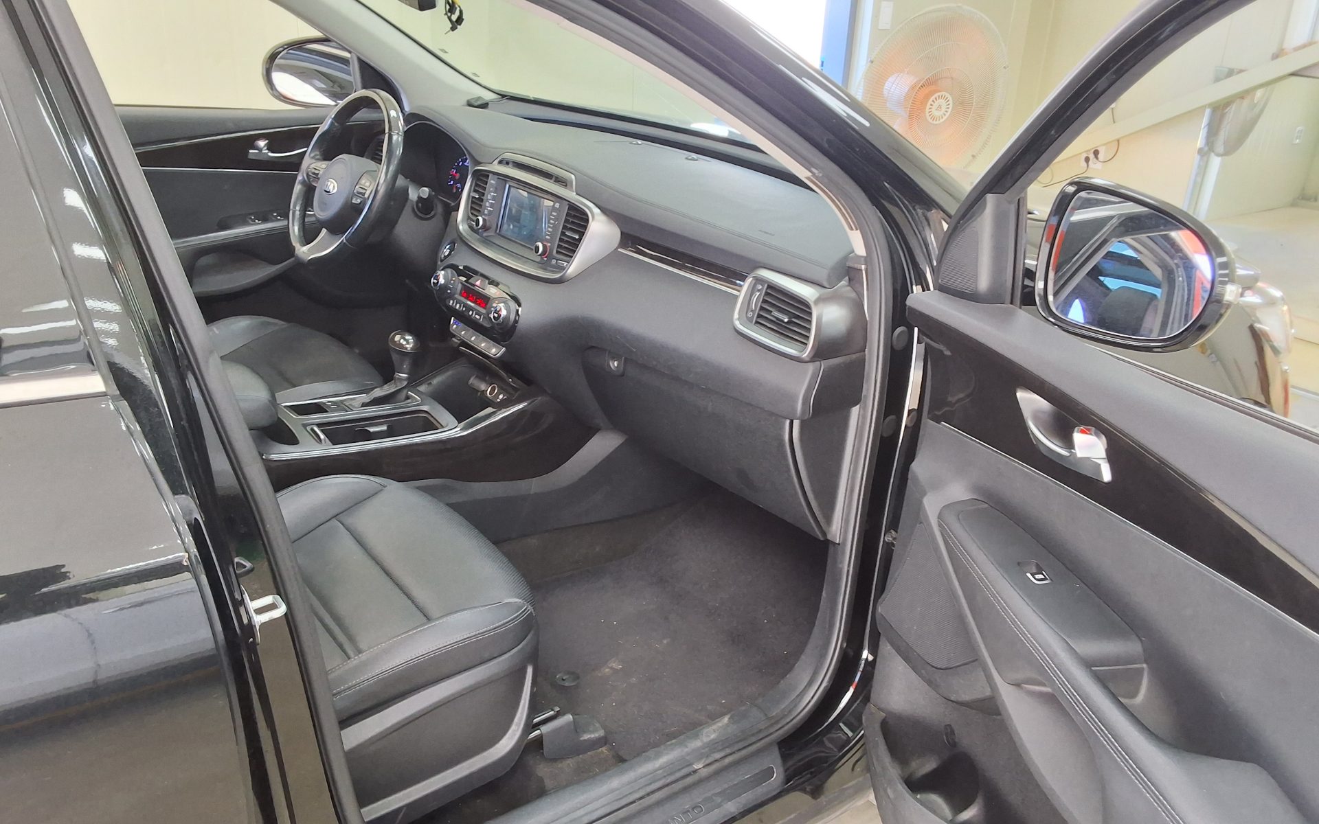 KIA ALL NEW SORENTO R2.0 4WD PRESTIGE 2017 - zdjęcie 14