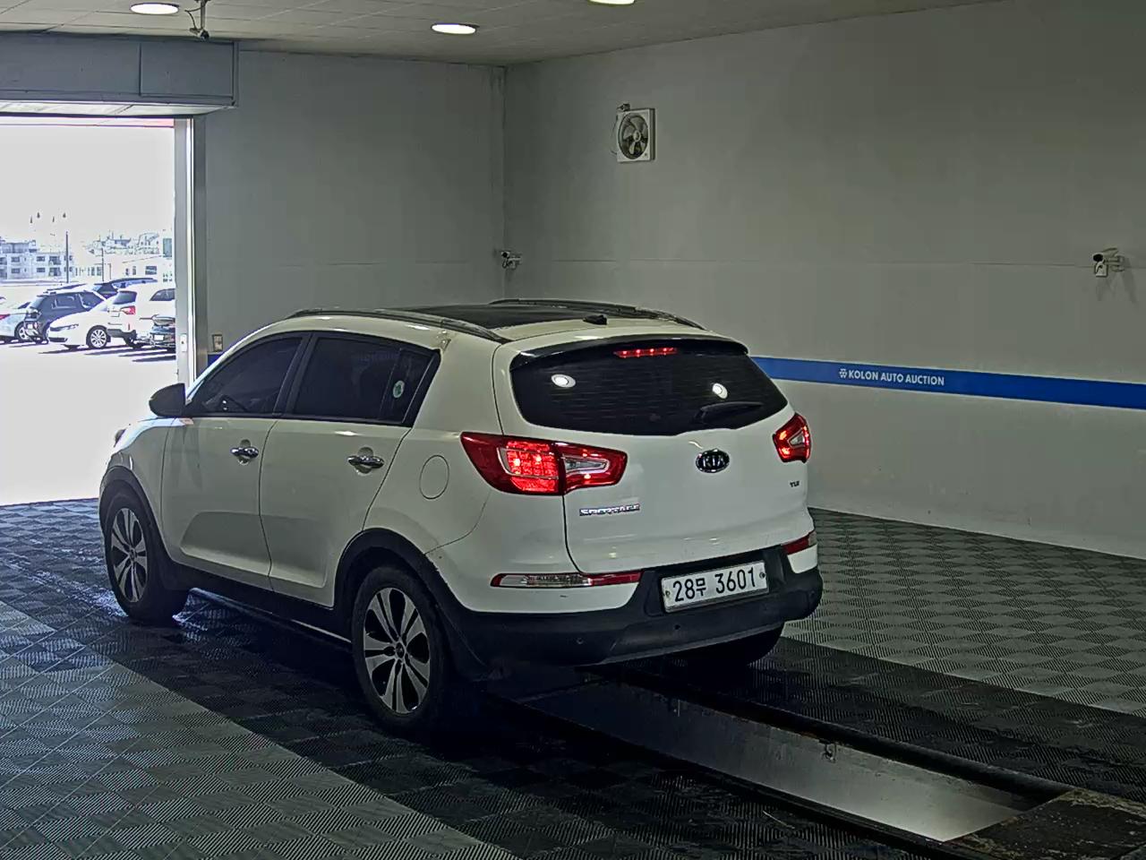 KIA SPORTAGE R DIESEL R2.0 2WD TLX LUXURY MODEL 2012 - zdjęcie 6