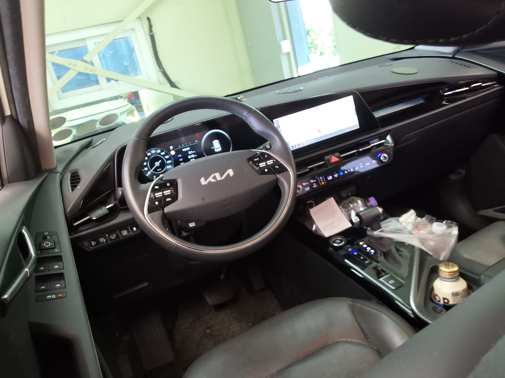 KIA THE ALL NEW NIRO 1.6 HEV PRESTIGE 2022 - zdjęcie 12