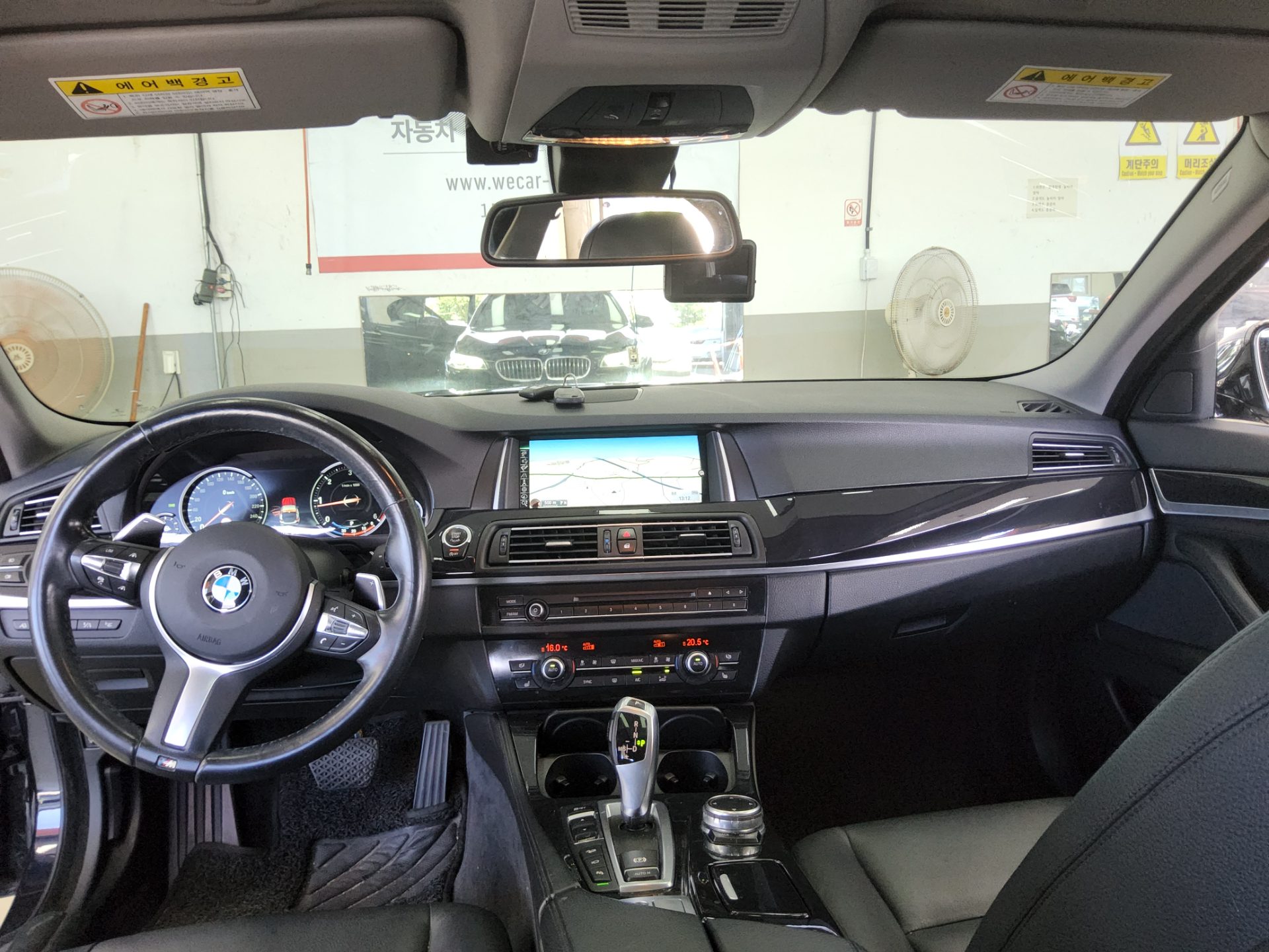 BMW 5 SERIES (6TH GEN) 520d xDRIVE M AERODYNAMIC PRO 2016 - zdjęcie 11
