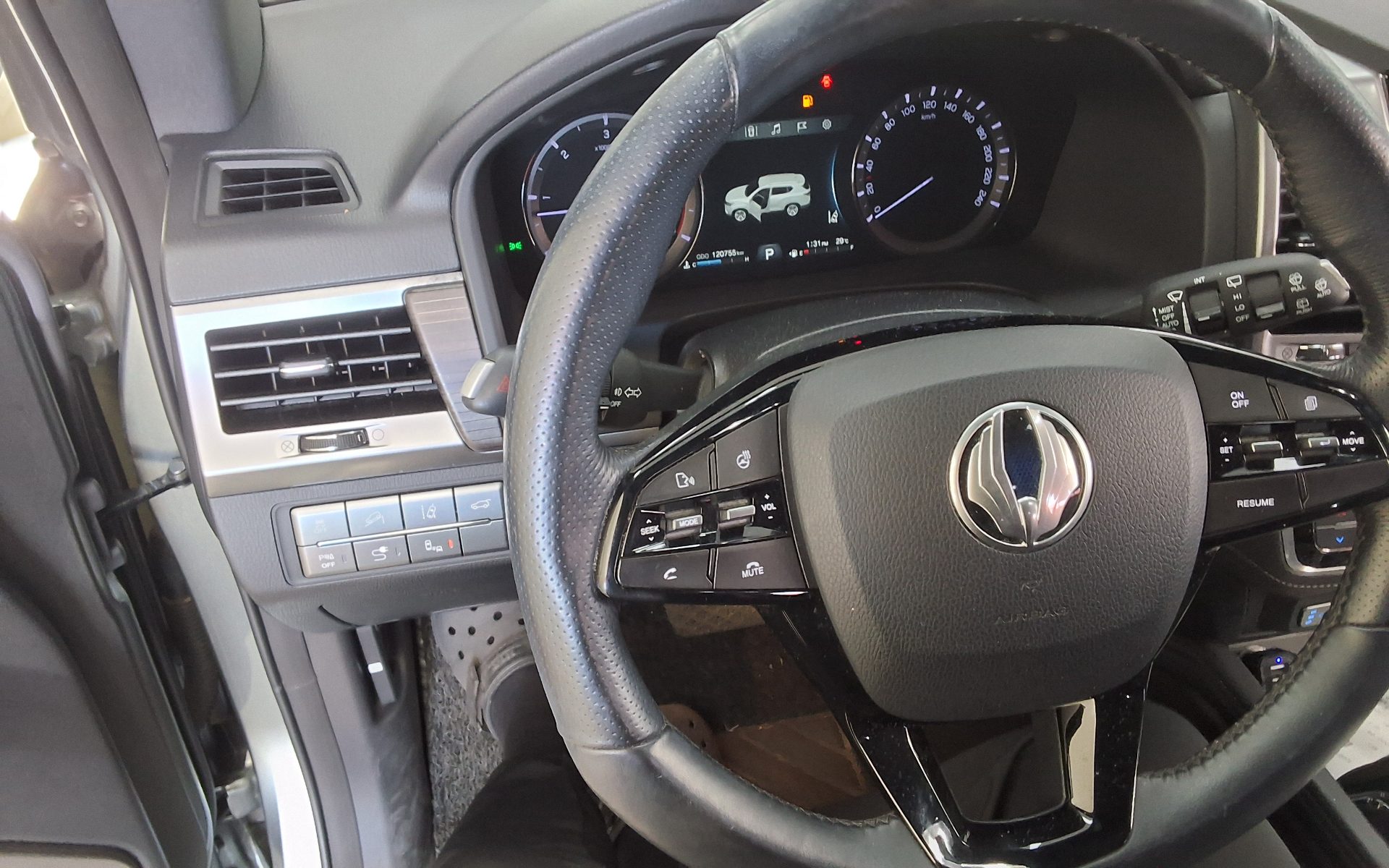 KG MOBILITY (SSANGYONG) G4 REXTON 2.2 4WD MAJESTY 2019 - zdjęcie 17