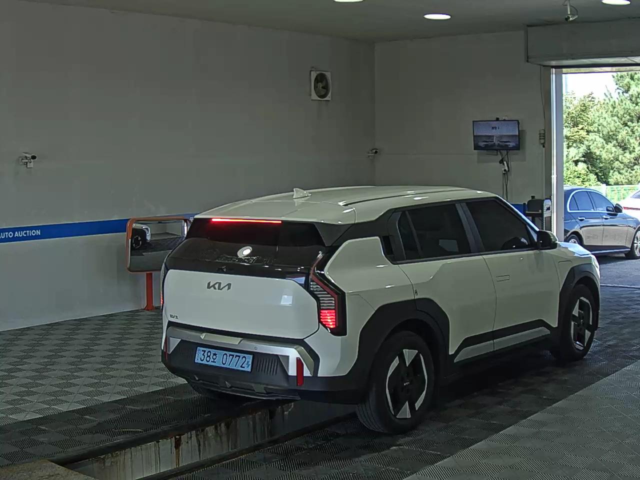 KIA EV3 STANDARD AIR 2025 - zdjęcie 5