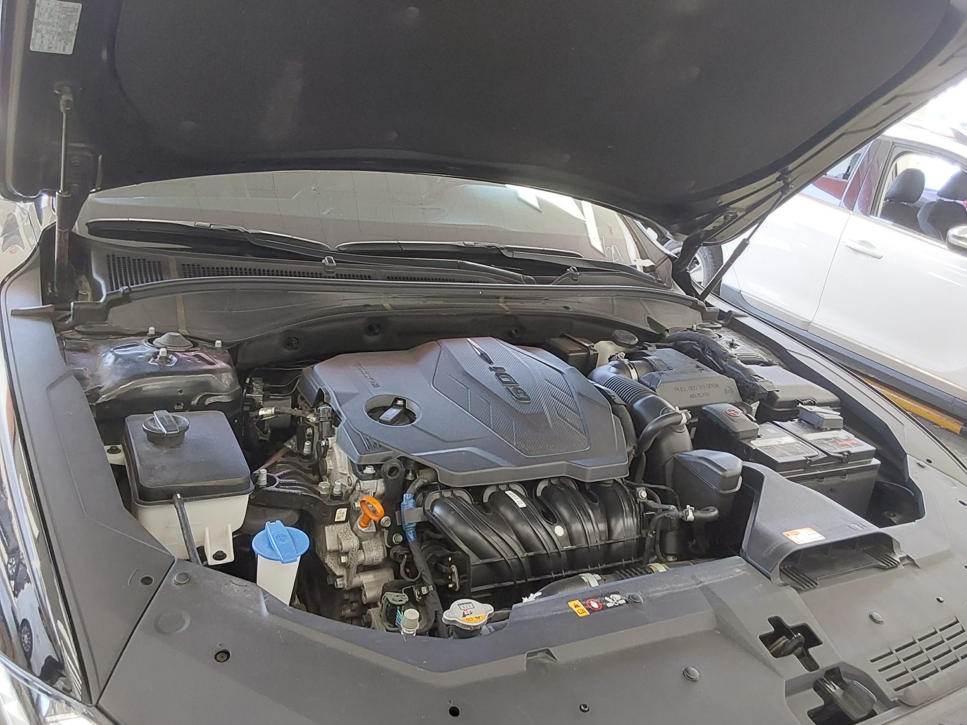 HYUNDAI THE NEW GRANDEUR IG GASOLINE 2.5 PREMIUM CHOICE 2021 - zdjęcie 18
