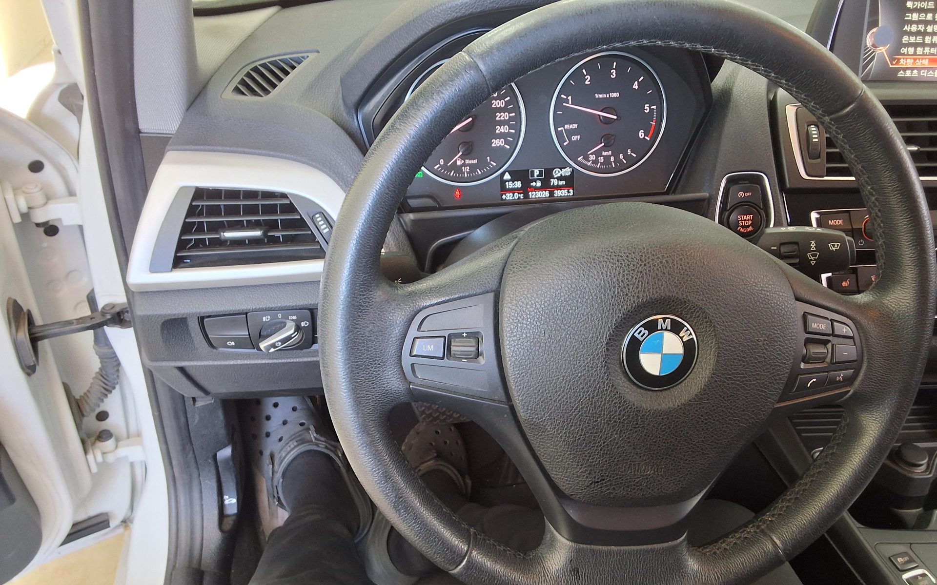 BMW 1 SERIES (2ND GEN) 5-DOOR 118d JOY 2016 - zdjęcie 17
