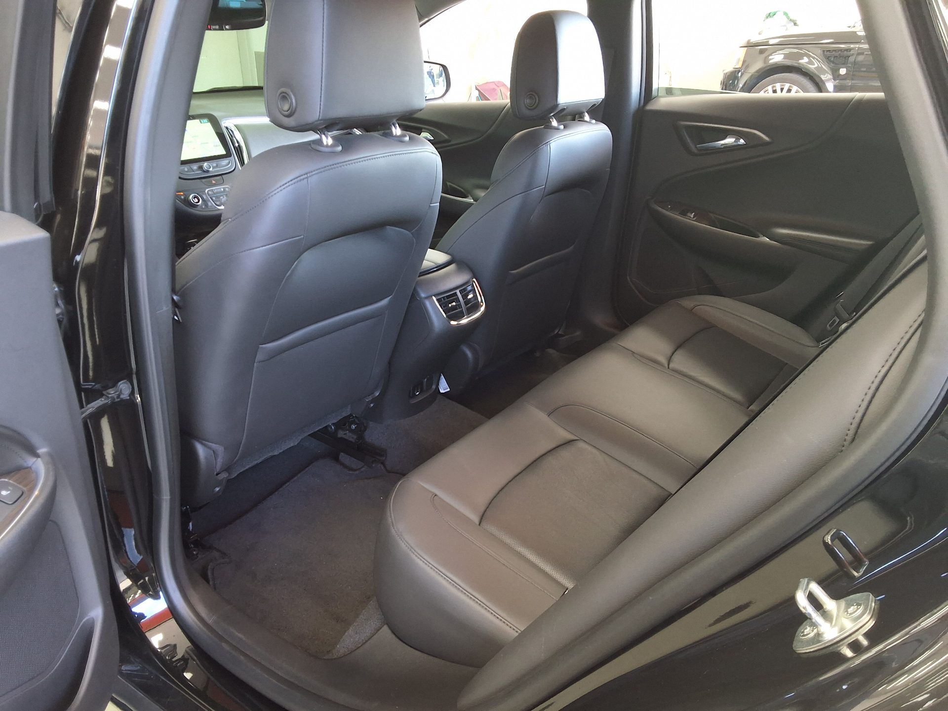 CHEVROLET (DAEWOO) ALL NEW MALIBU 2.0 TURBO PERFECT BLACK 2017 - zdjęcie 12