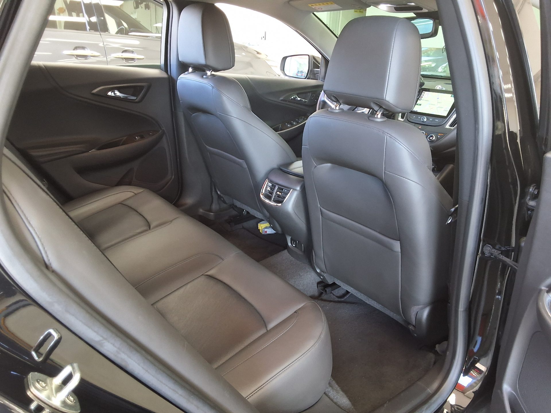 CHEVROLET (DAEWOO) ALL NEW MALIBU 2.0 TURBO PERFECT BLACK 2017 - zdjęcie 13