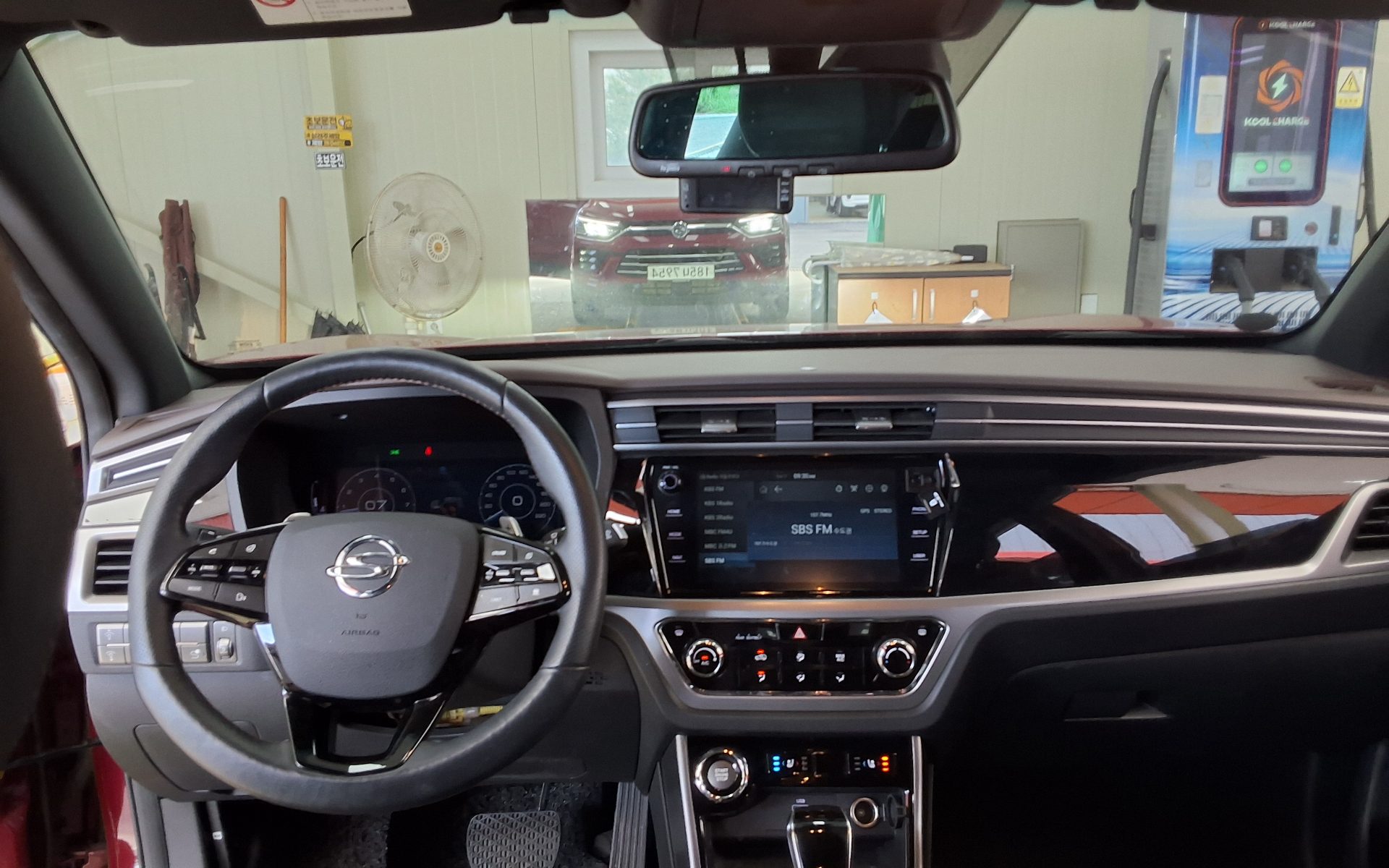 KG MOBILITY (SSANGYONG) ALL NEW KORANDO 1.5 GASOLINE 2WD C5 PLUS 2020 - zdjęcie 11