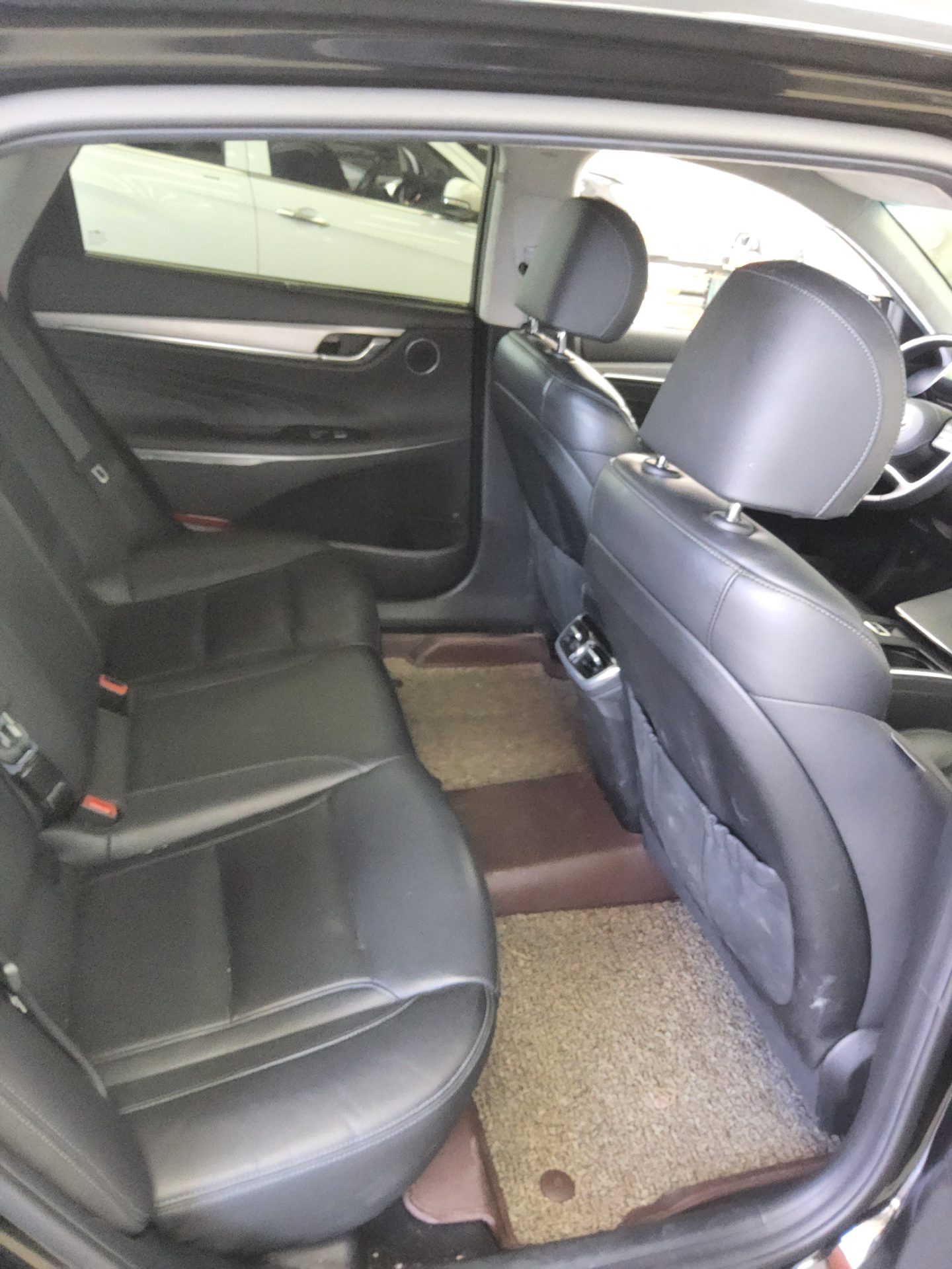 HYUNDAI THE NEW GRANDEUR IG GASOLINE 2.5 CALLIGRAPHY 2021 - zdjęcie 13