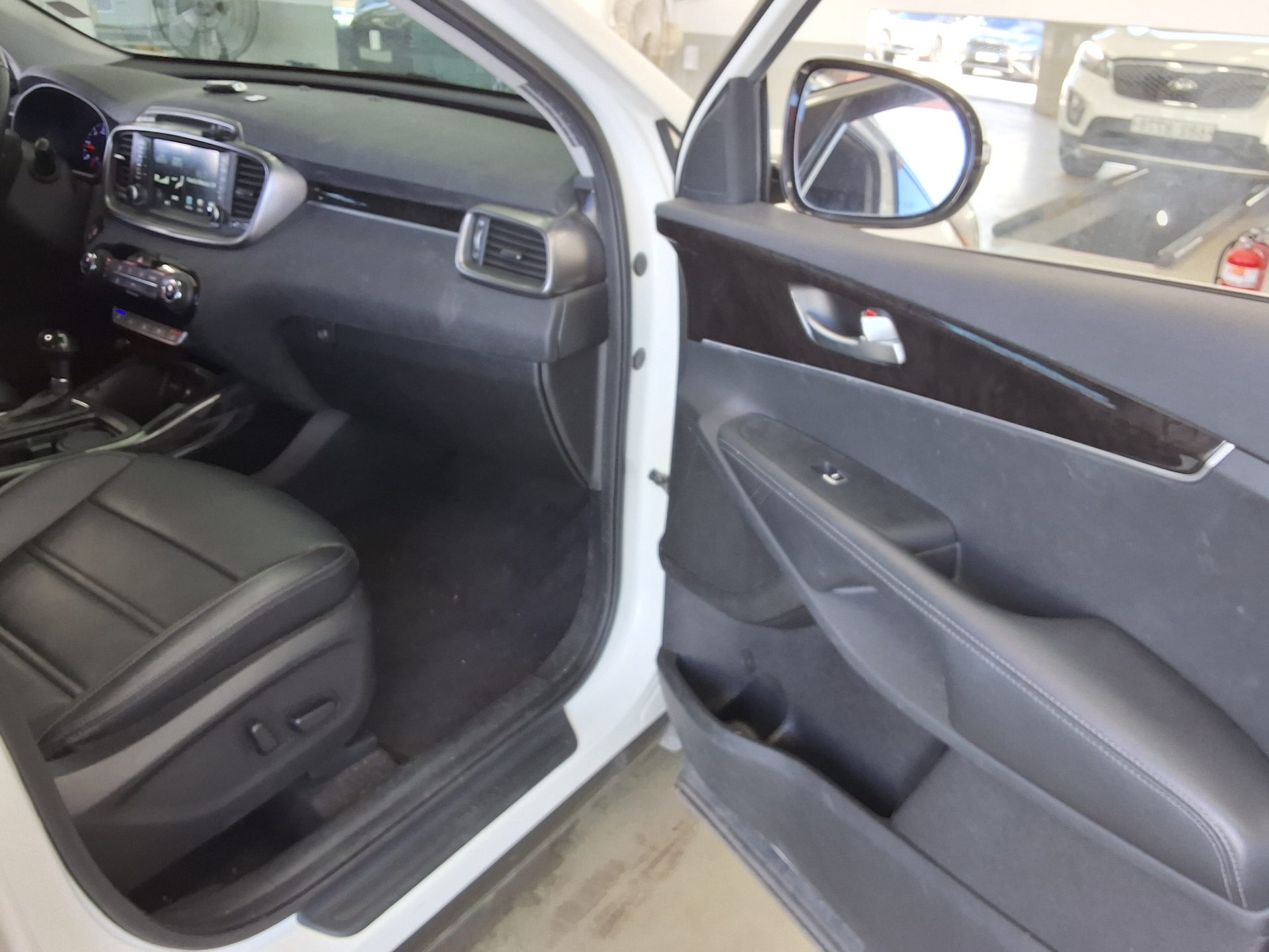 KIA ALL NEW SORENTO R2.0 2WD PRESTIGE 2015 - zdjęcie 14