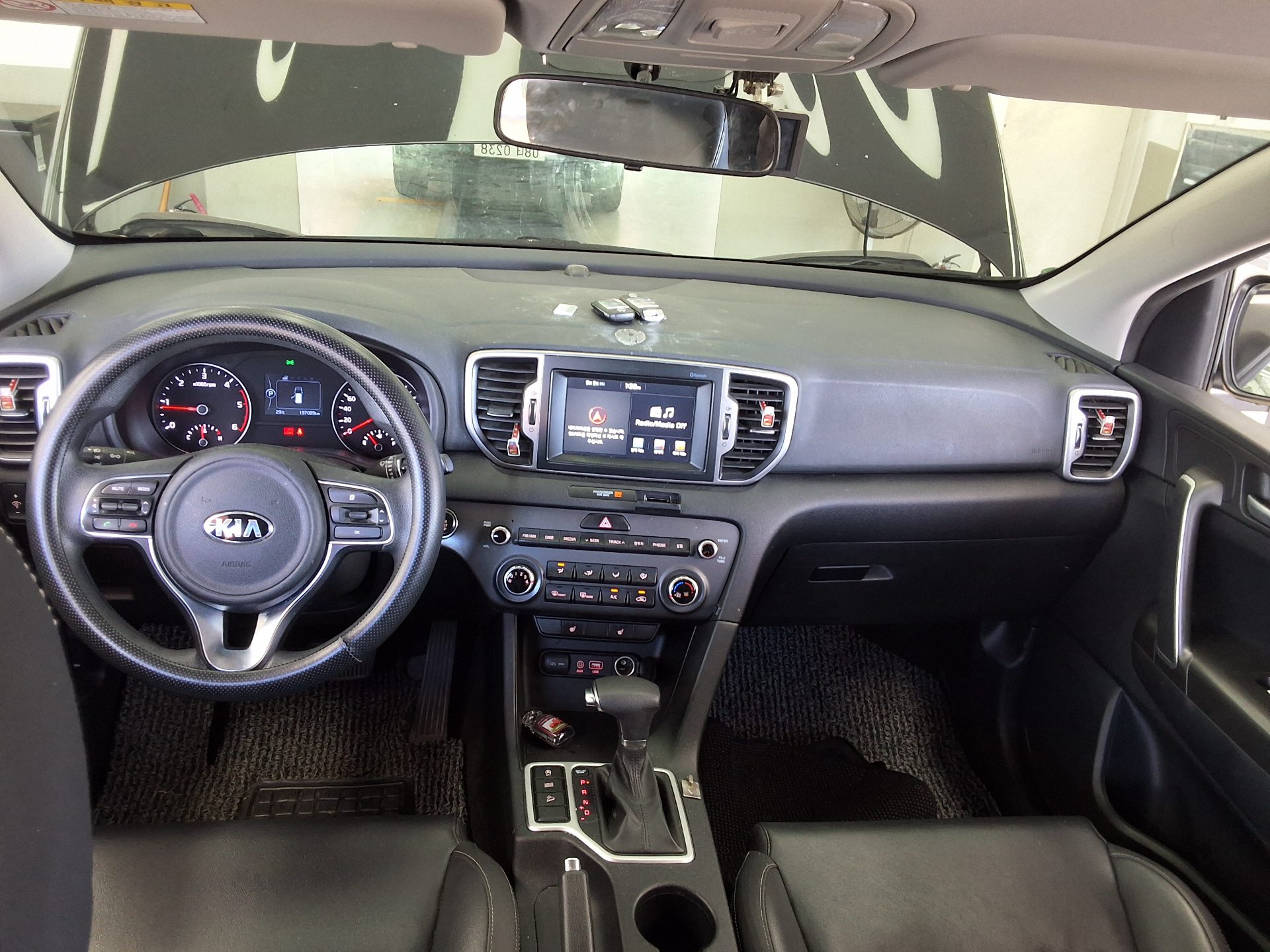 KIA NEW SPORTAGE 1.7 2WD TRENDY 2016 - zdjęcie 11