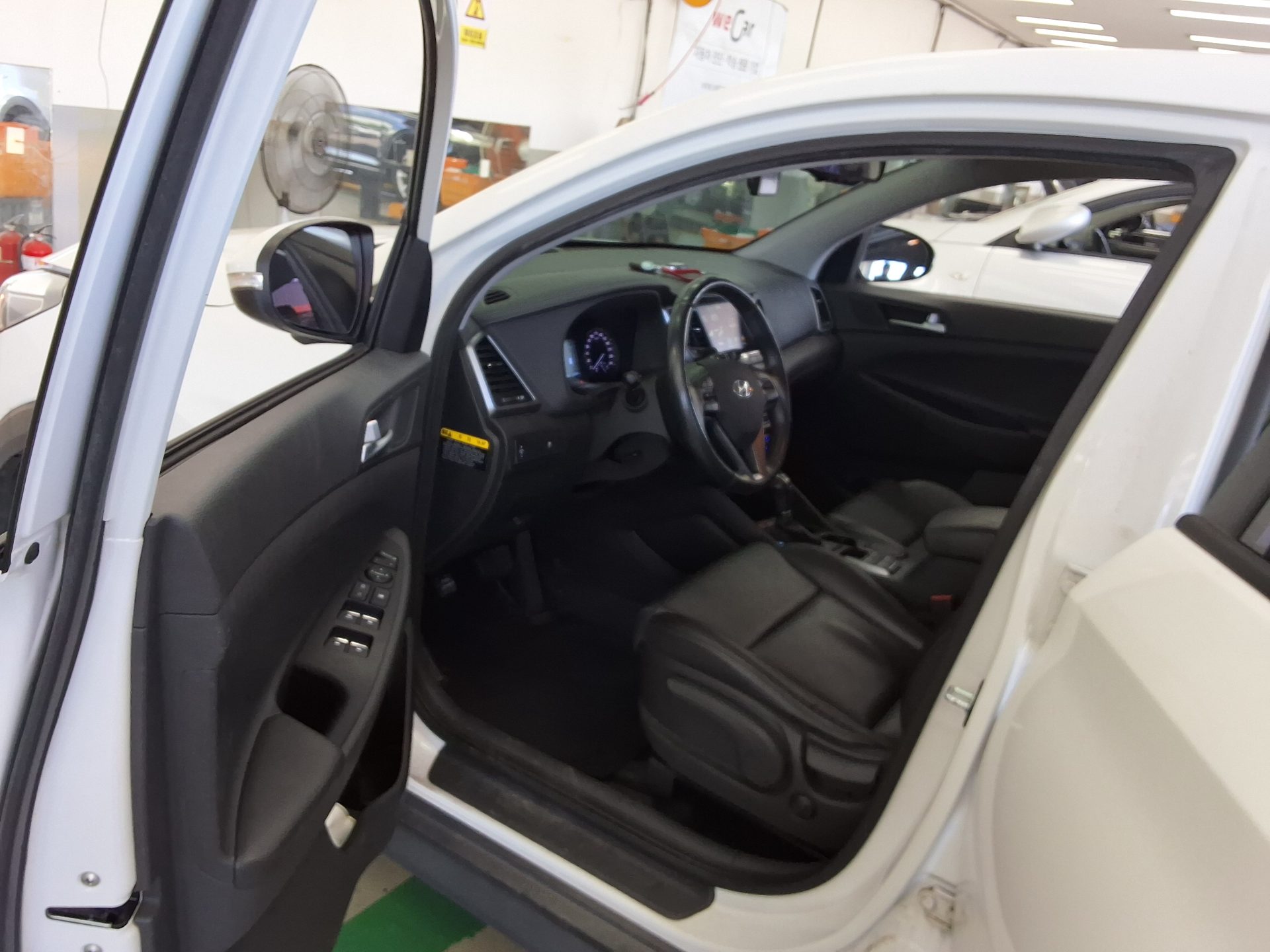 HYUNDAI ALL NEW TUCSON DIESEL R2.0 2WD MODERN 2016 - zdjęcie 10
