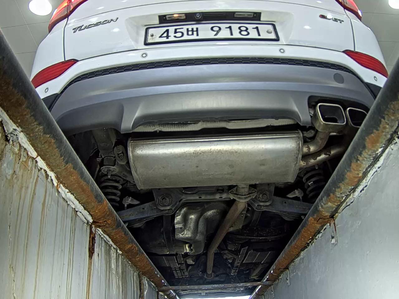 HYUNDAI ALL NEW TUCSON DIESEL R2.0 2WD MODERN 2016 - zdjęcie 8