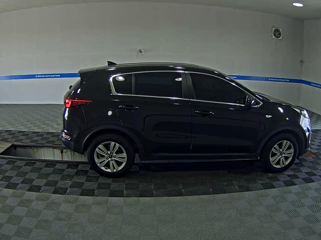 KIA NEW SPORTAGE 1.7 2WD TRENDY 2016 - zdjęcie 4