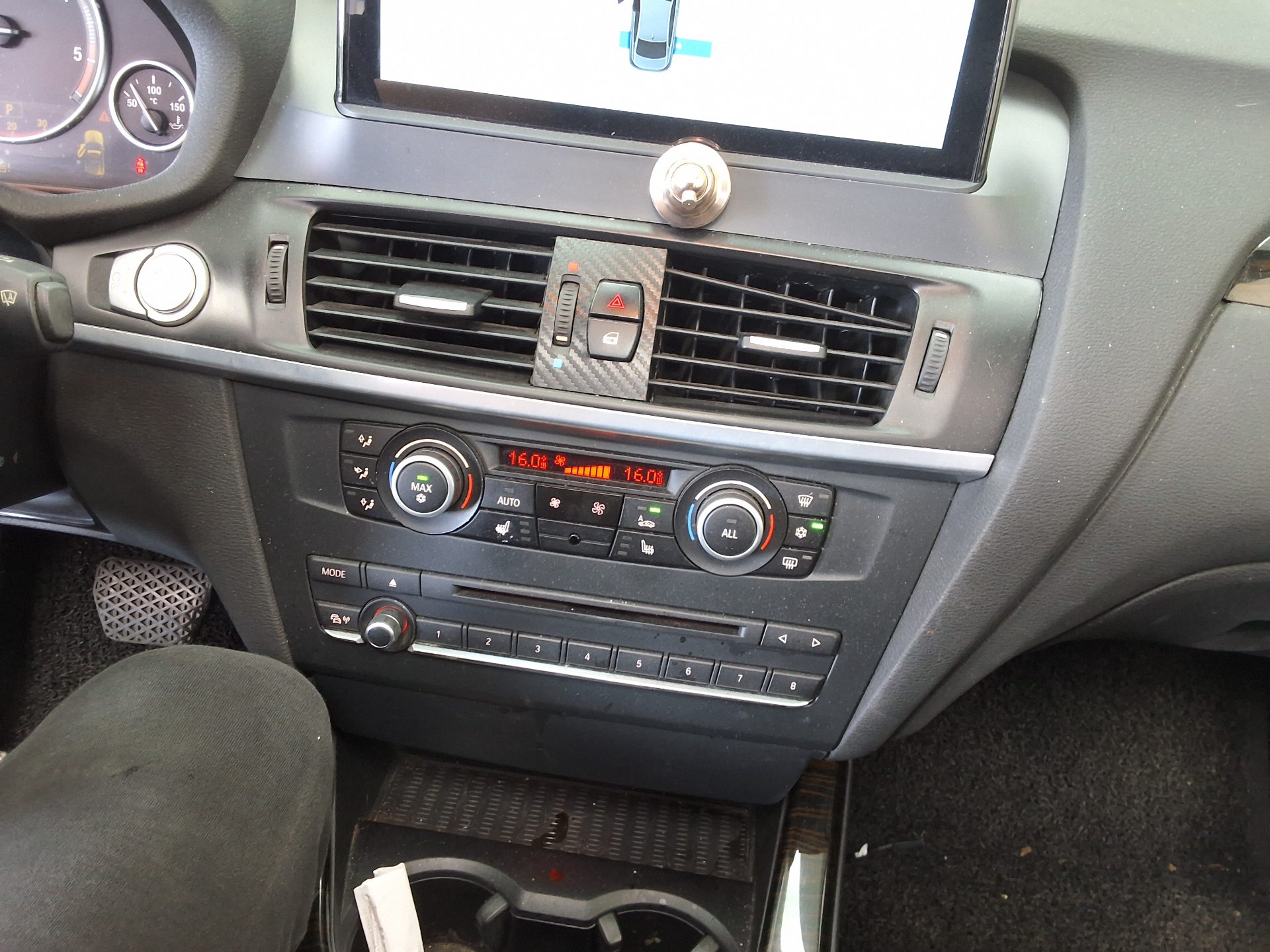 BMW X3 (2ND GEN) 20d xDRIVE HIGH 2011 - zdjęcie 24