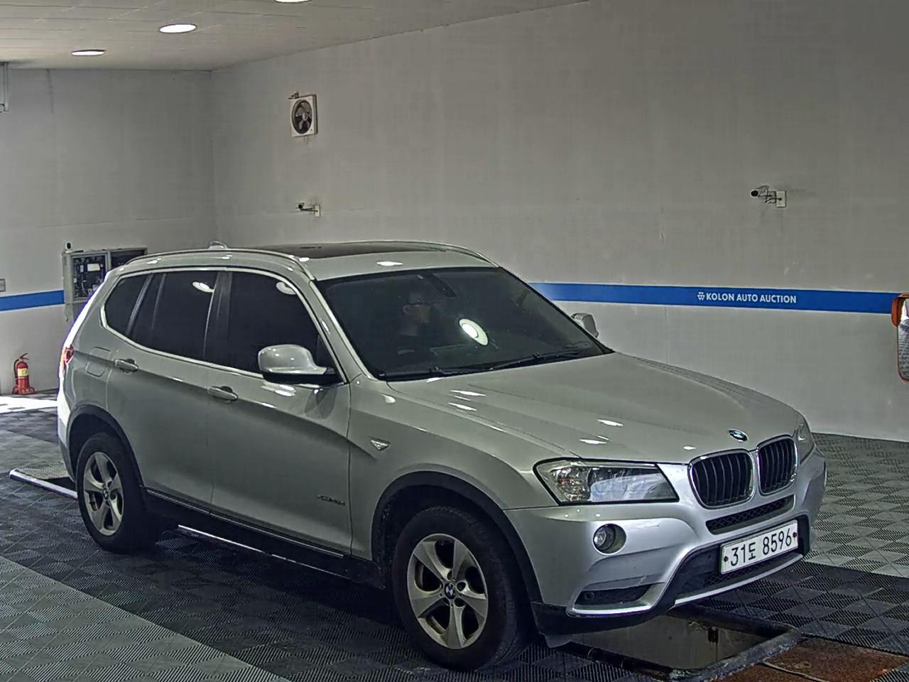 BMW X3 (2ND GEN) 20d xDRIVE HIGH 2011 - zdjęcie 3