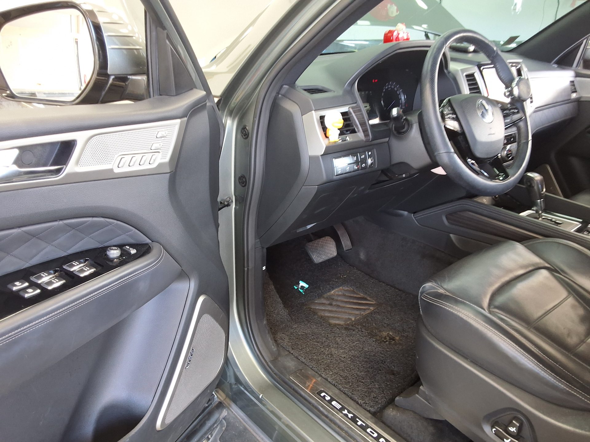 KG MOBILITY (SSANGYONG) G4 REXTON 2.2 4WD HERITAGE 2018 - zdjęcie 10