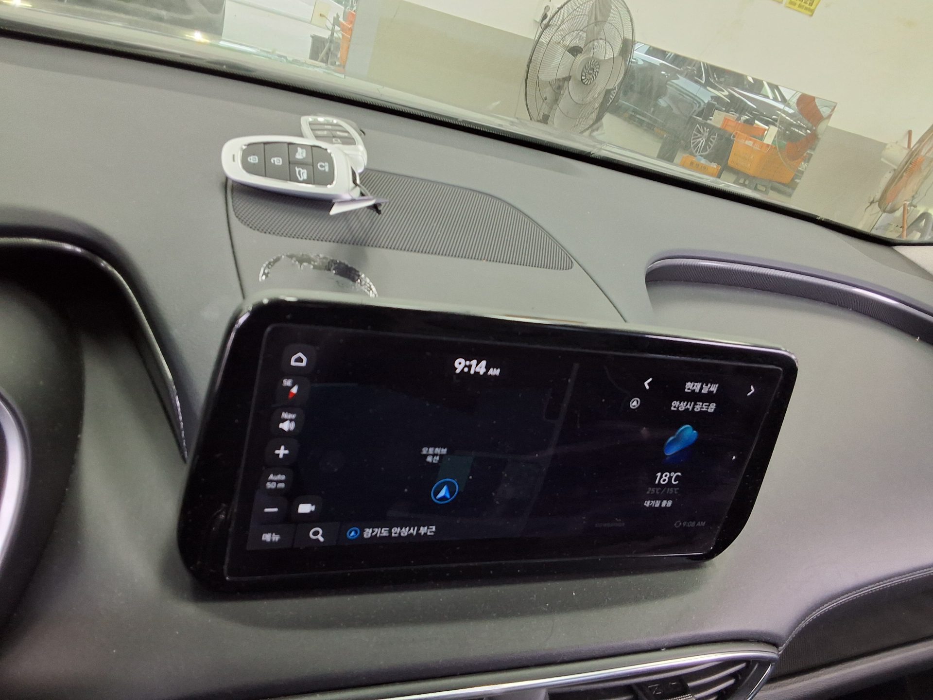 HYUNDAI THE NEW SANTA FE HYBRID 1.6 HEV 2WD PRESTIGE 2022 - zdjęcie 17