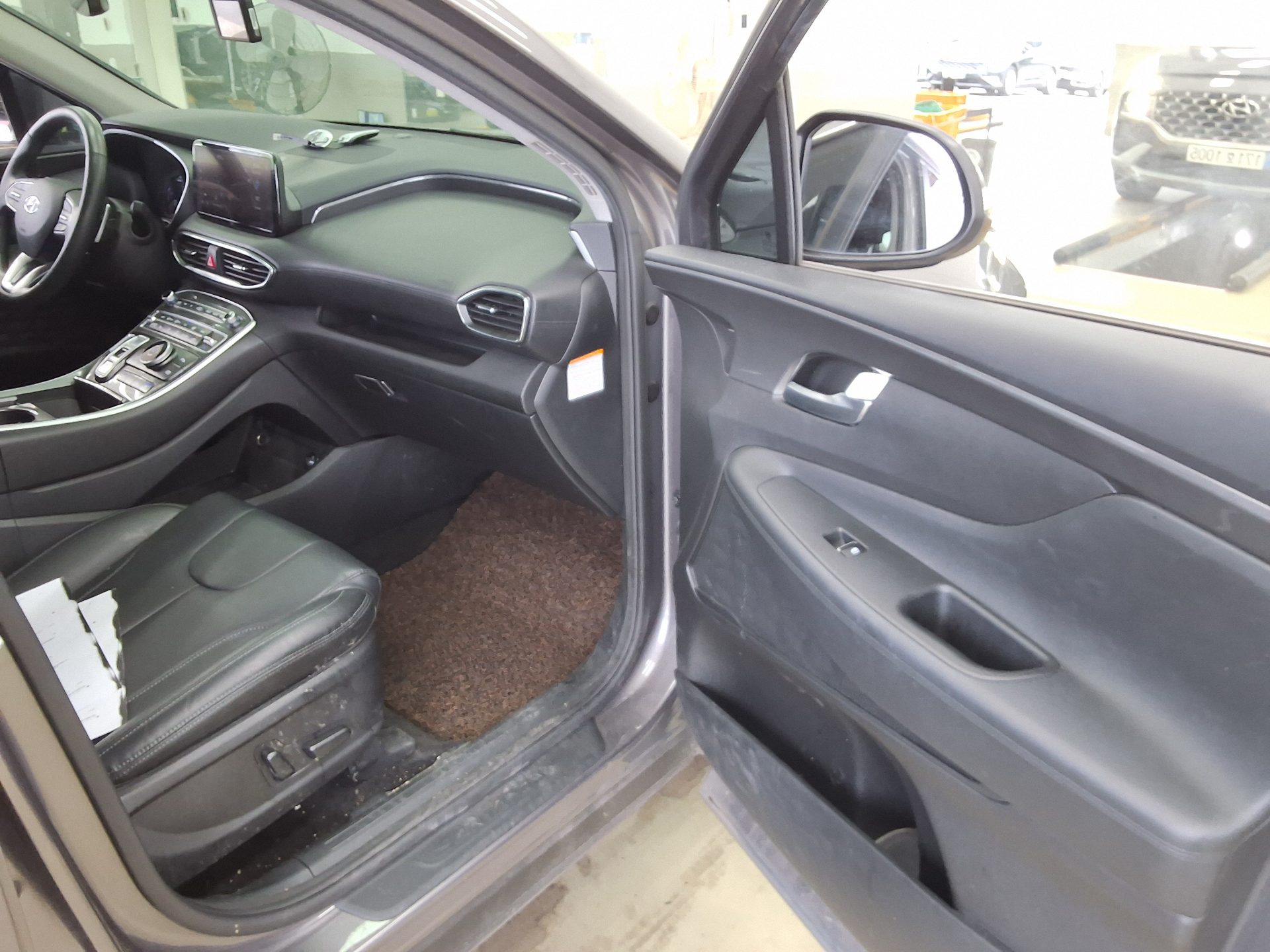 HYUNDAI THE NEW SANTA FE HYBRID 1.6 HEV 2WD PRESTIGE 2022 - zdjęcie 14