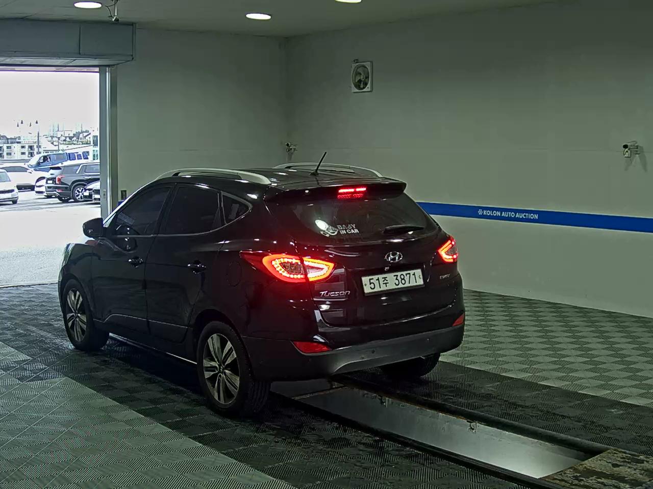 HYUNDAI NEW TUCSON ix DIESEL R2.0 2WD MODERN 2014 - zdjęcie 6