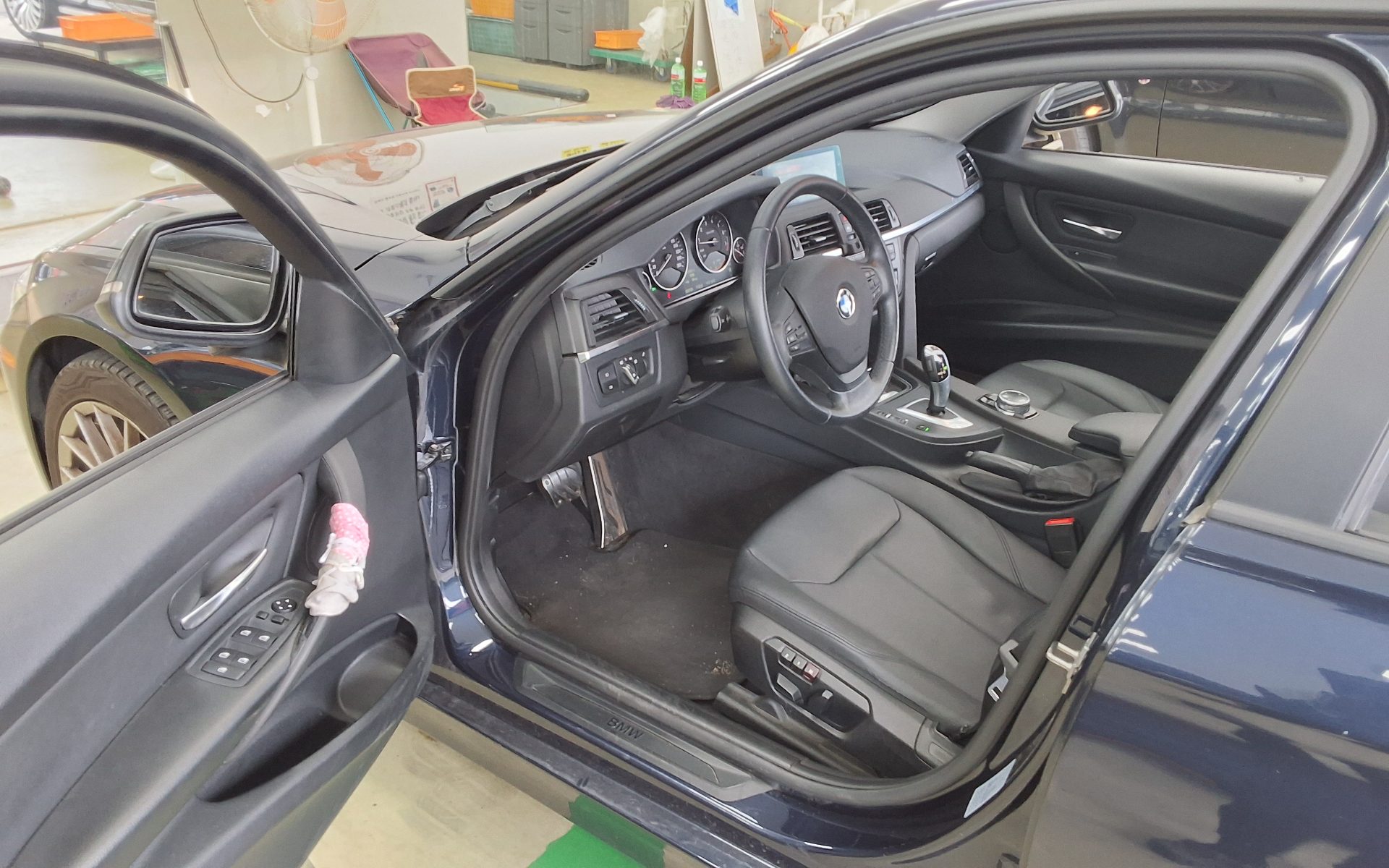 BMW 3 SERIES (6TH GEN) 320i 2014 - zdjęcie 10