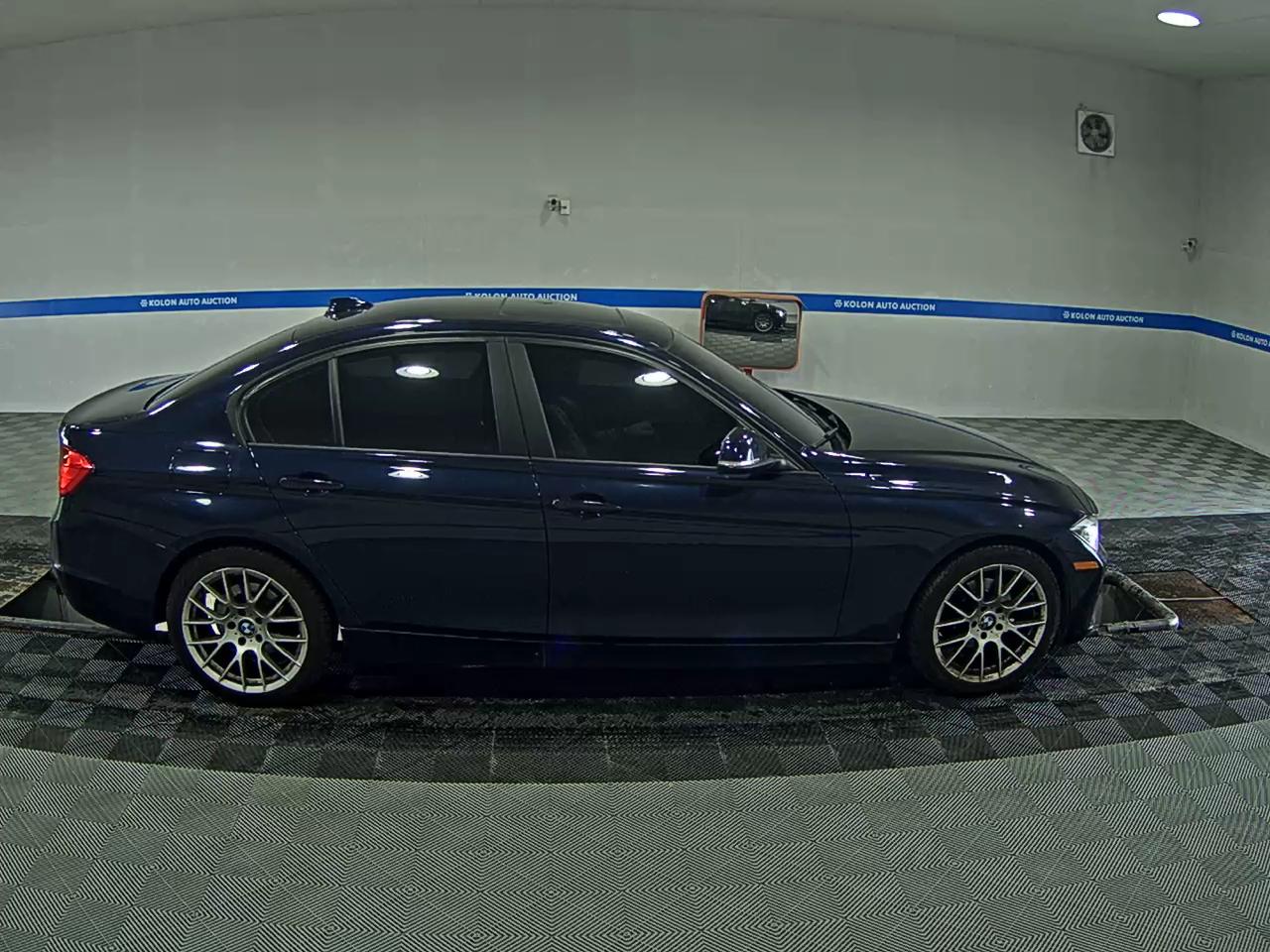 BMW 3 SERIES (6TH GEN) 320i 2014 - zdjęcie 4