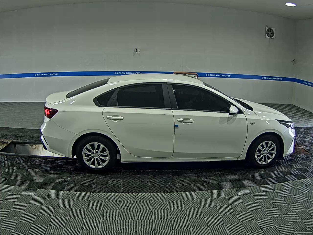 KIA THE NEW K3 1.6 GASOLINE TRENDY 2022 - zdjęcie 4