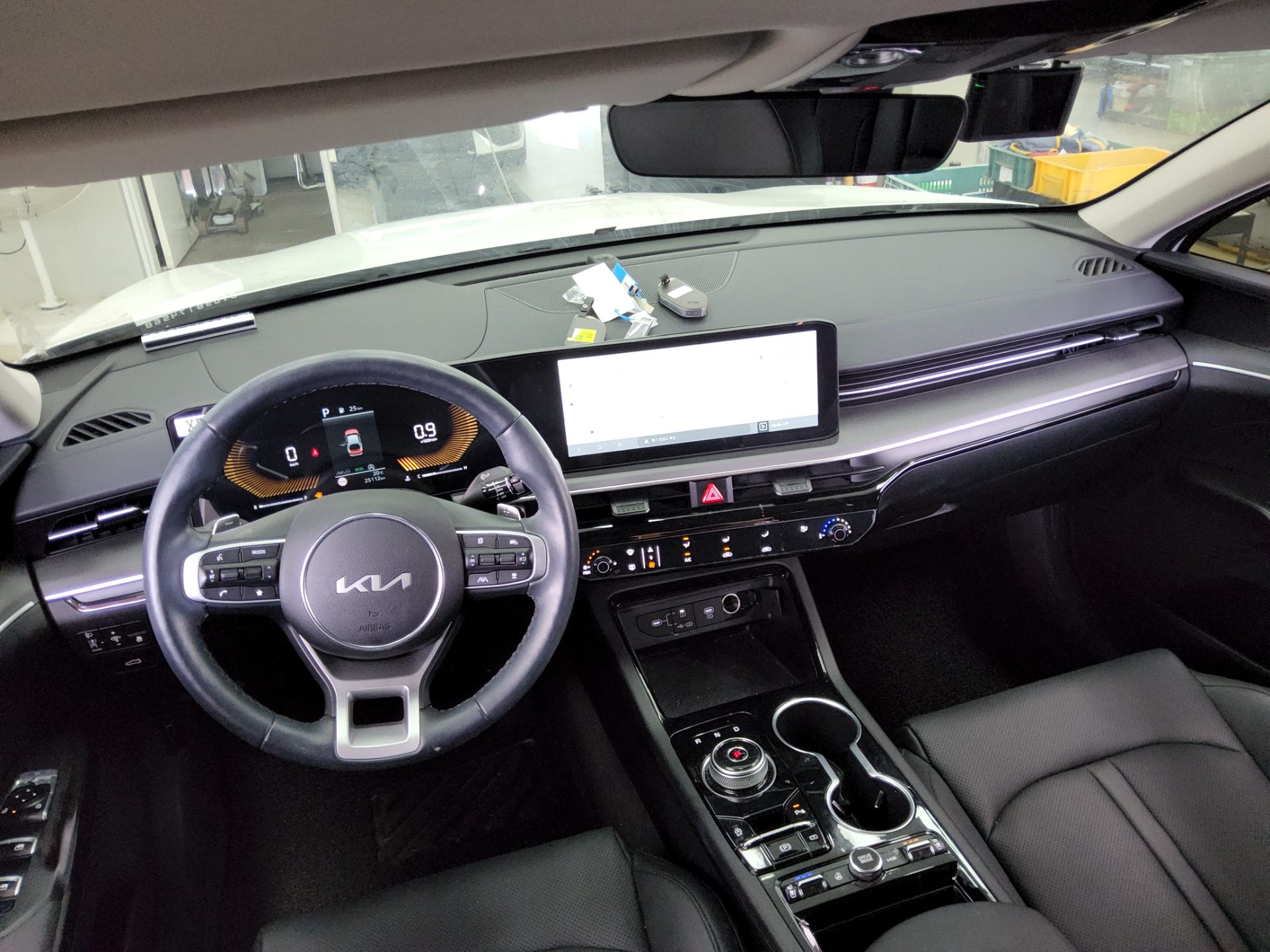 KIA THE NEW K5 (DL3) 2.0 GASOLINE PRESTIGE 2024 - zdjęcie 11