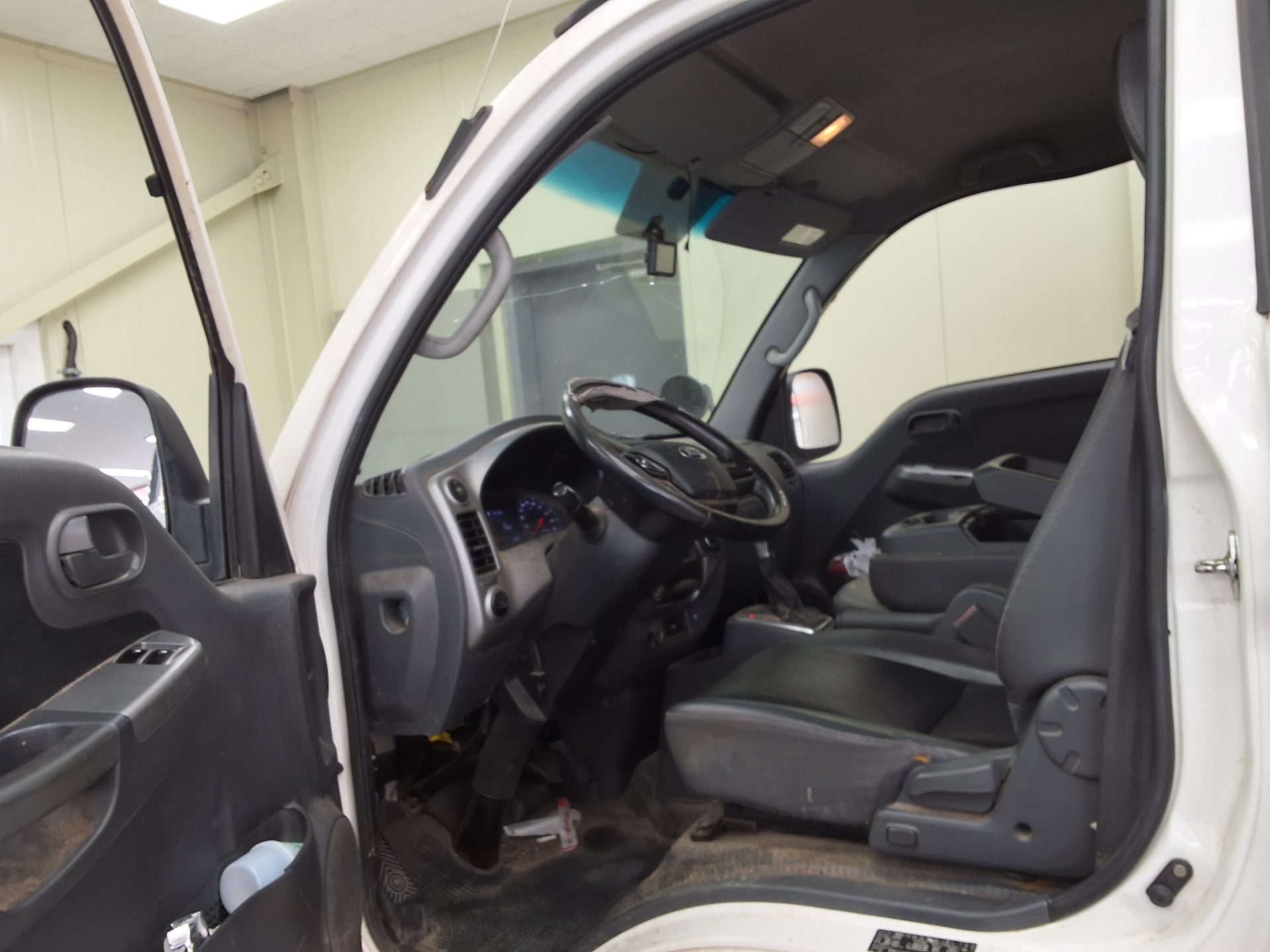 KIA THE NEW BONGO III CARGO REFRIGERATED BOX TRUCK PLUS TYPE 2020 - zdjęcie 11