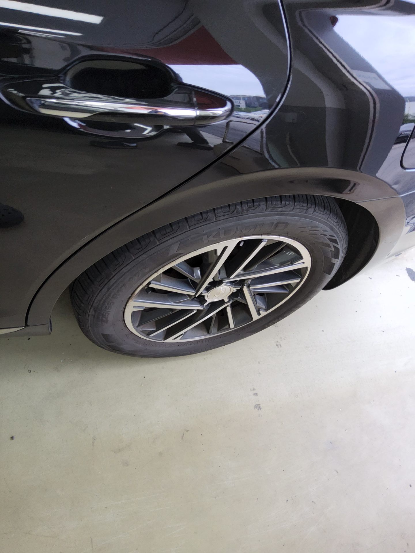 HYUNDAI THE NEW GRANDEUR IG LPi 3.0 RENTAL CAR MODERN 2022 - zdjęcie 20