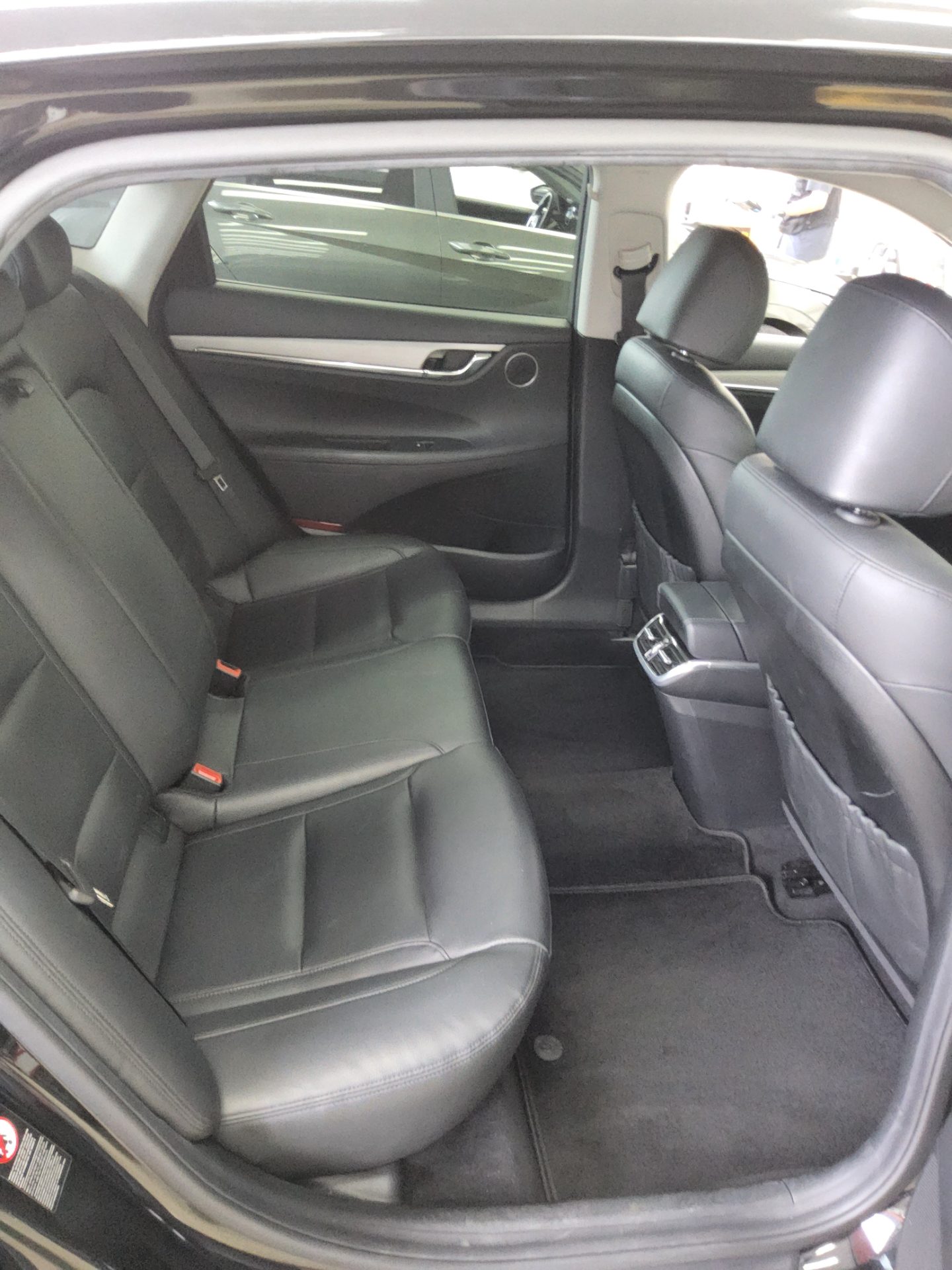 HYUNDAI THE NEW GRANDEUR IG LPi 3.0 RENTAL CAR MODERN 2022 - zdjęcie 13