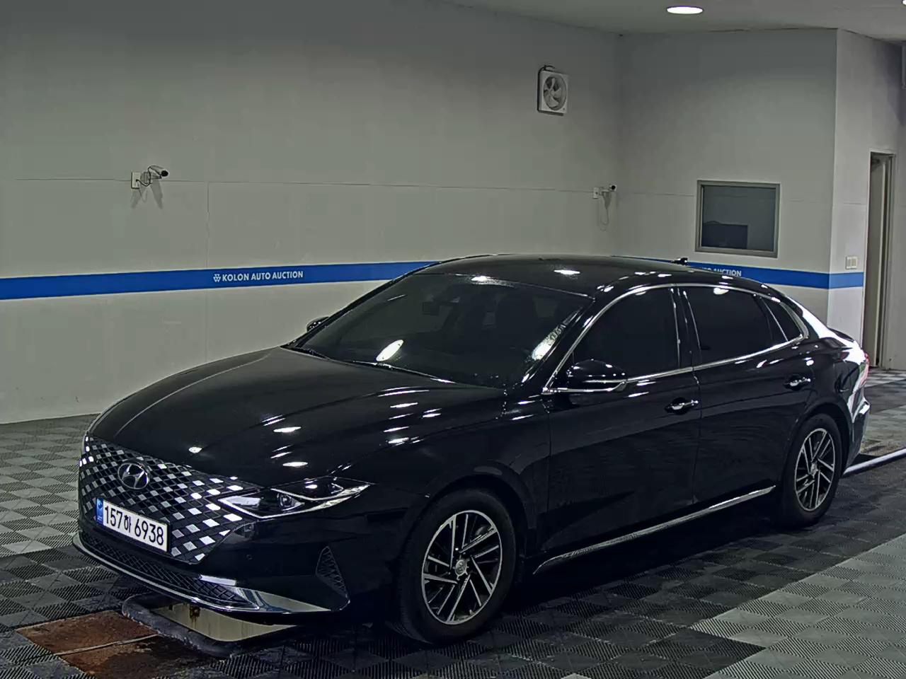 HYUNDAI THE NEW GRANDEUR IG LPi 3.0 RENTAL CAR MODERN 2022 - zdjęcie 2