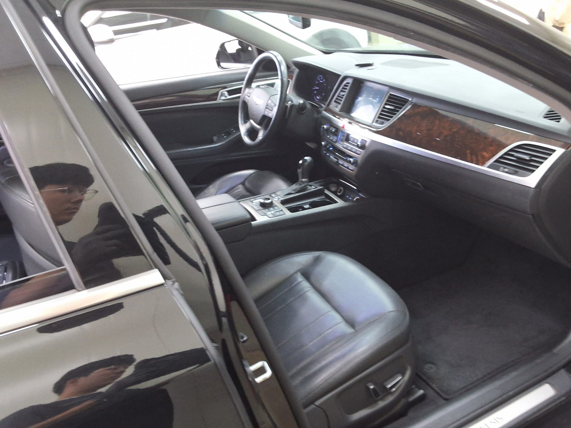 HYUNDAI GENESIS DH G380 AWD EXCLUSIVE 2015 - zdjęcie 15