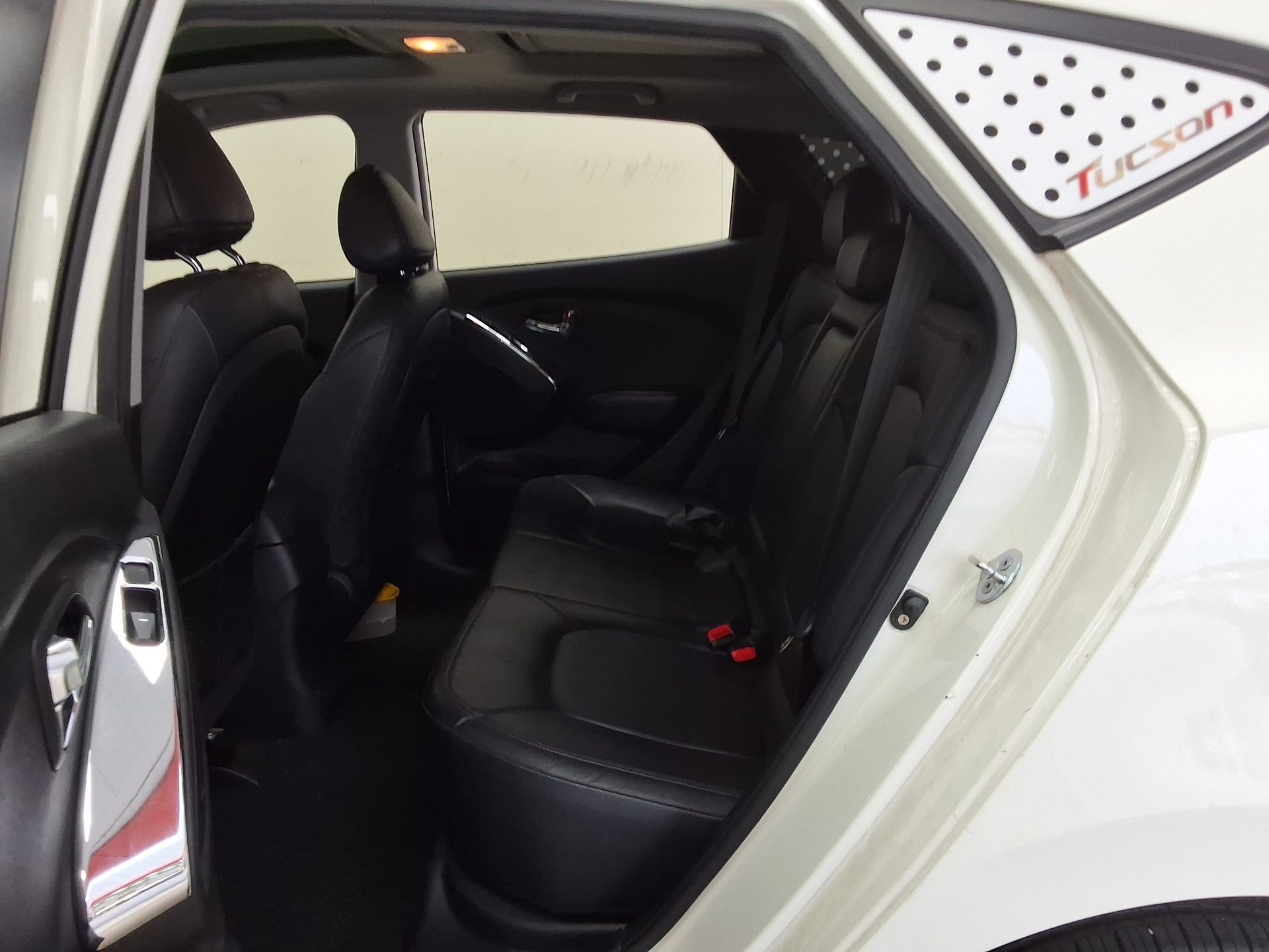 HYUNDAI TUCSON ix DIESEL R20 2WD X20 LUXURY 2011 - zdjęcie 13