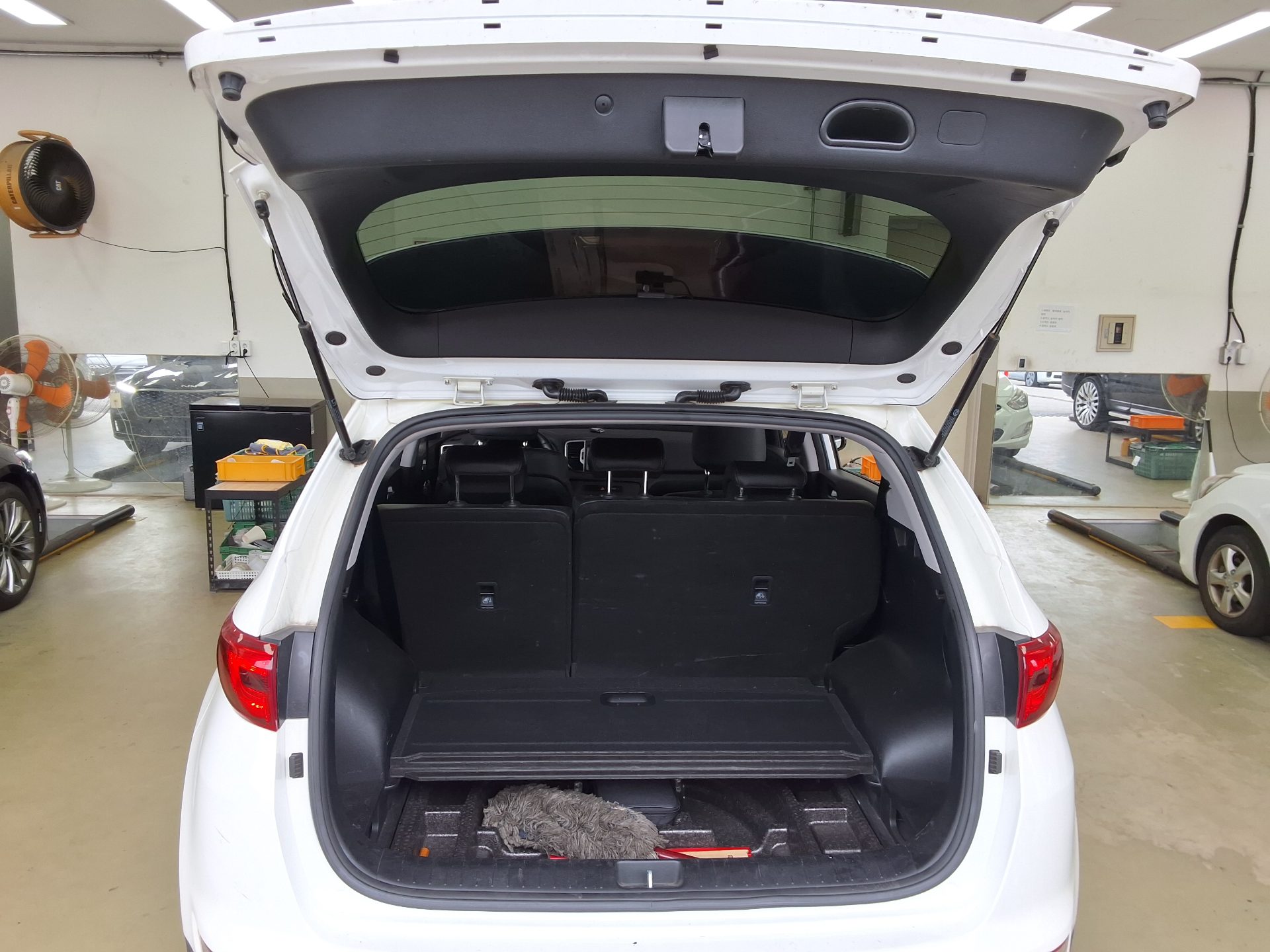 KIA NEW SPORTAGE R2.0 2WD PRESTIGE 2016 - zdjęcie 15