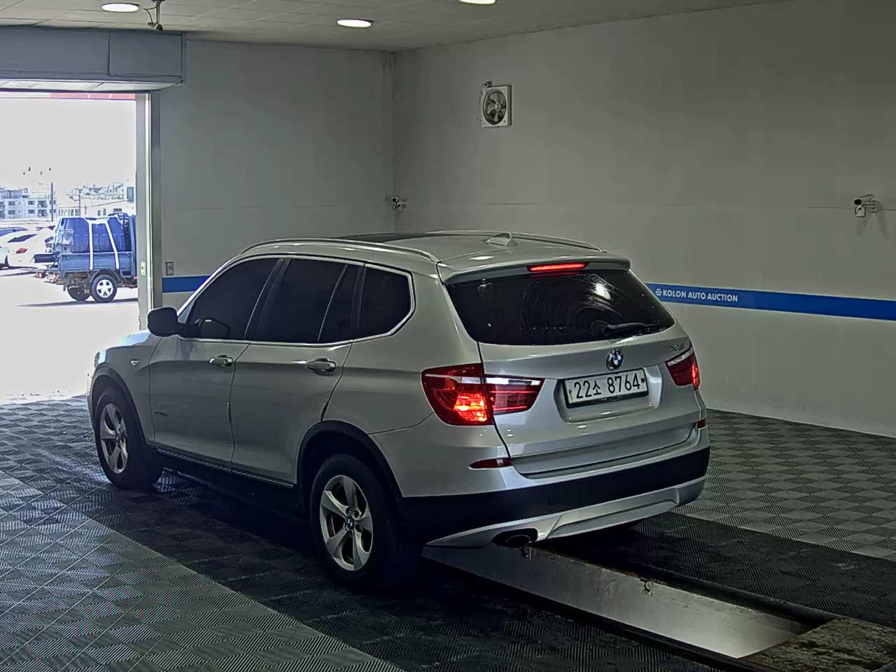 BMW X3 (2ND GEN) 20d xDRIVE HIGH 2012 - zdjęcie 6