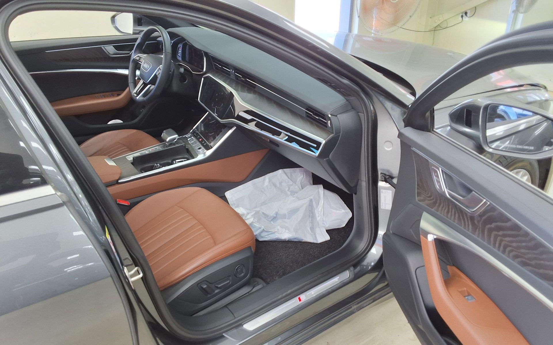 AUDI A6 (5TH GEN) 40 TDI QUATTRO PREMIUM 2021 - zdjęcie 14