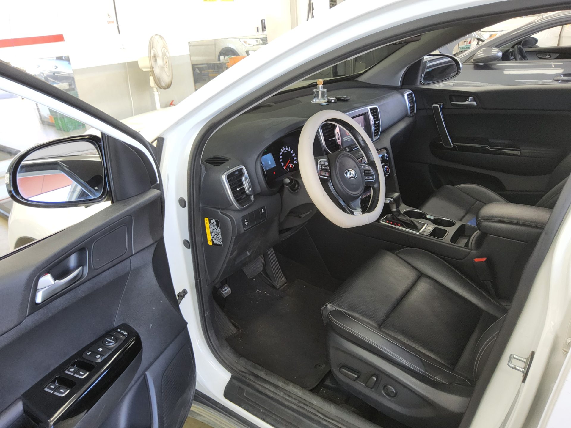 KIA NEW SPORTAGE R2.0 2WD NOBLESSE 2017 - zdjęcie 10