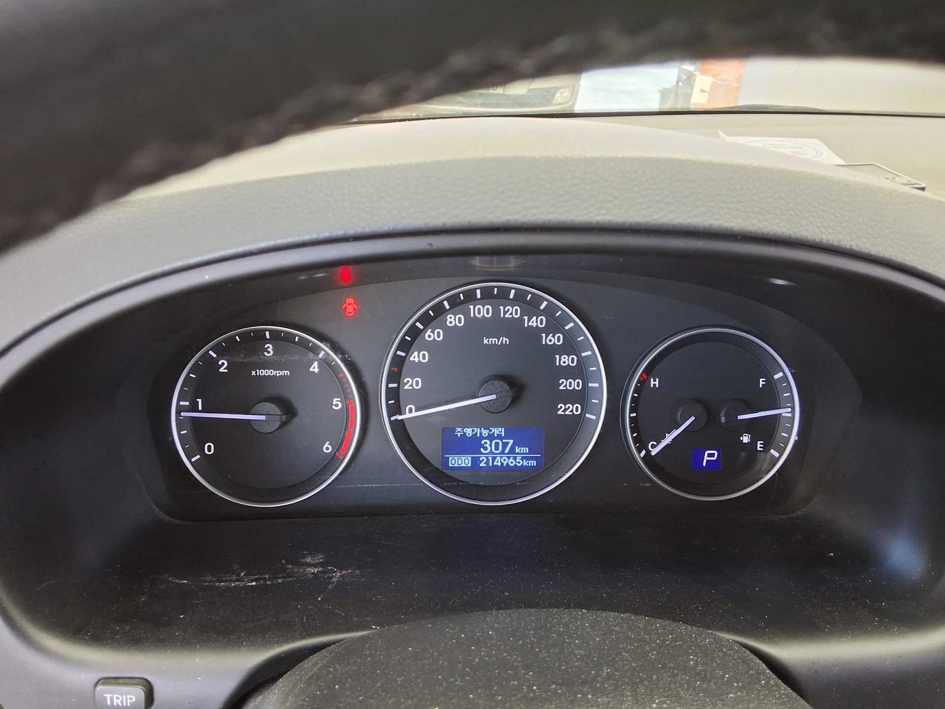 HYUNDAI GRAND STAREX 5-SEATER DIESEL VAN MODERN 2018 - zdjęcie 9