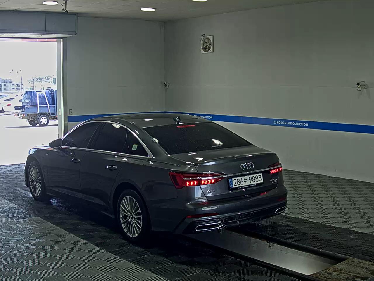 AUDI A6 (5TH GEN) 40 TDI QUATTRO PREMIUM 2021 - zdjęcie 6