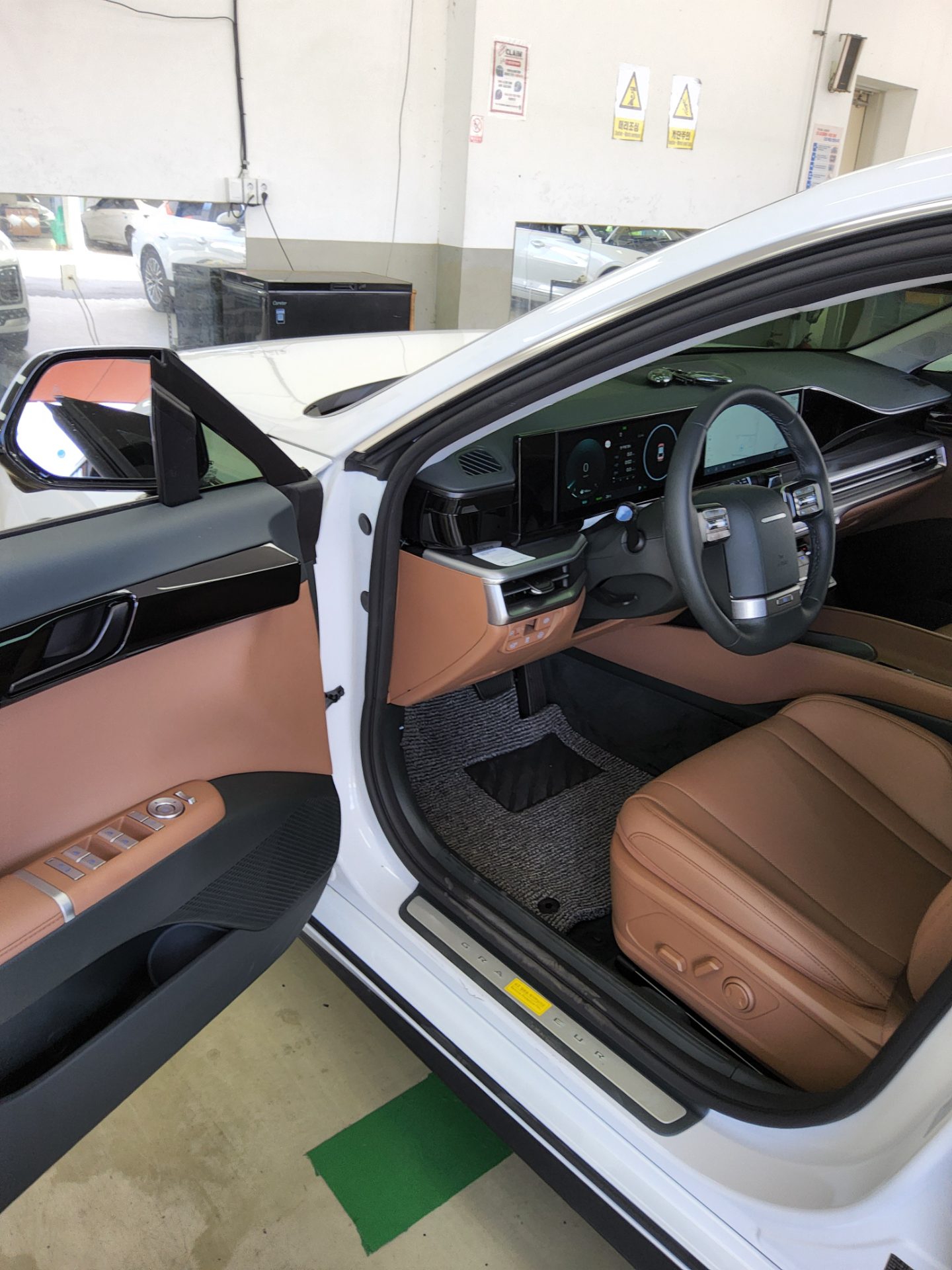 HYUNDAI THE ALL NEW GRANDEUR HYBRID 1.6 HYBRID PREMIUM 2026 - zdjęcie 10