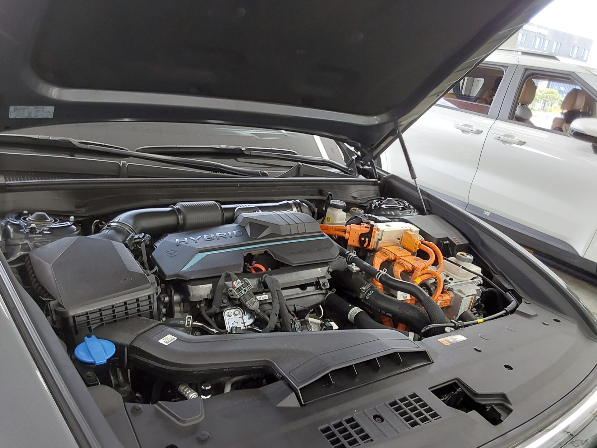 HYUNDAI THE ALL NEW GRANDEUR HYBRID 1.6 HYBRID PREMIUM 2023 - zdjęcie 18