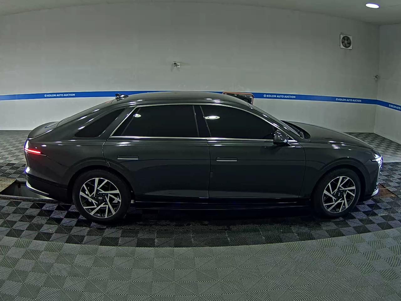 HYUNDAI THE ALL NEW GRANDEUR HYBRID 1.6 HYBRID PREMIUM 2023 - zdjęcie 4