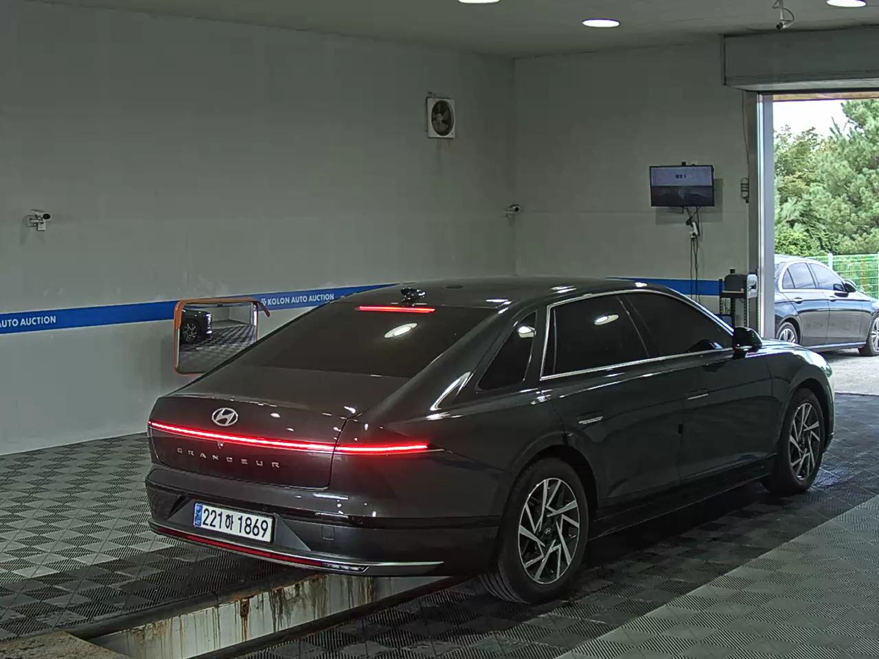 HYUNDAI THE ALL NEW GRANDEUR HYBRID 1.6 HYBRID PREMIUM 2023 - zdjęcie 5