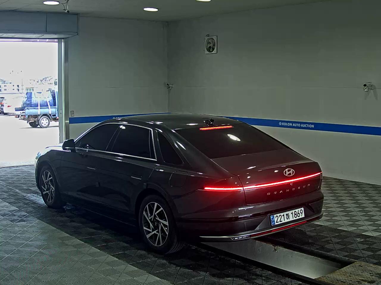 HYUNDAI THE ALL NEW GRANDEUR HYBRID 1.6 HYBRID PREMIUM 2023 - zdjęcie 6