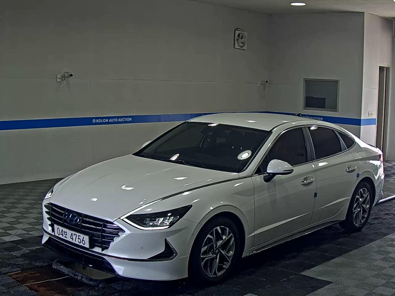 HYUNDAI SONATA (DN8) G2.0 PREMIUM FAMILY 2020 - zdjęcie 2