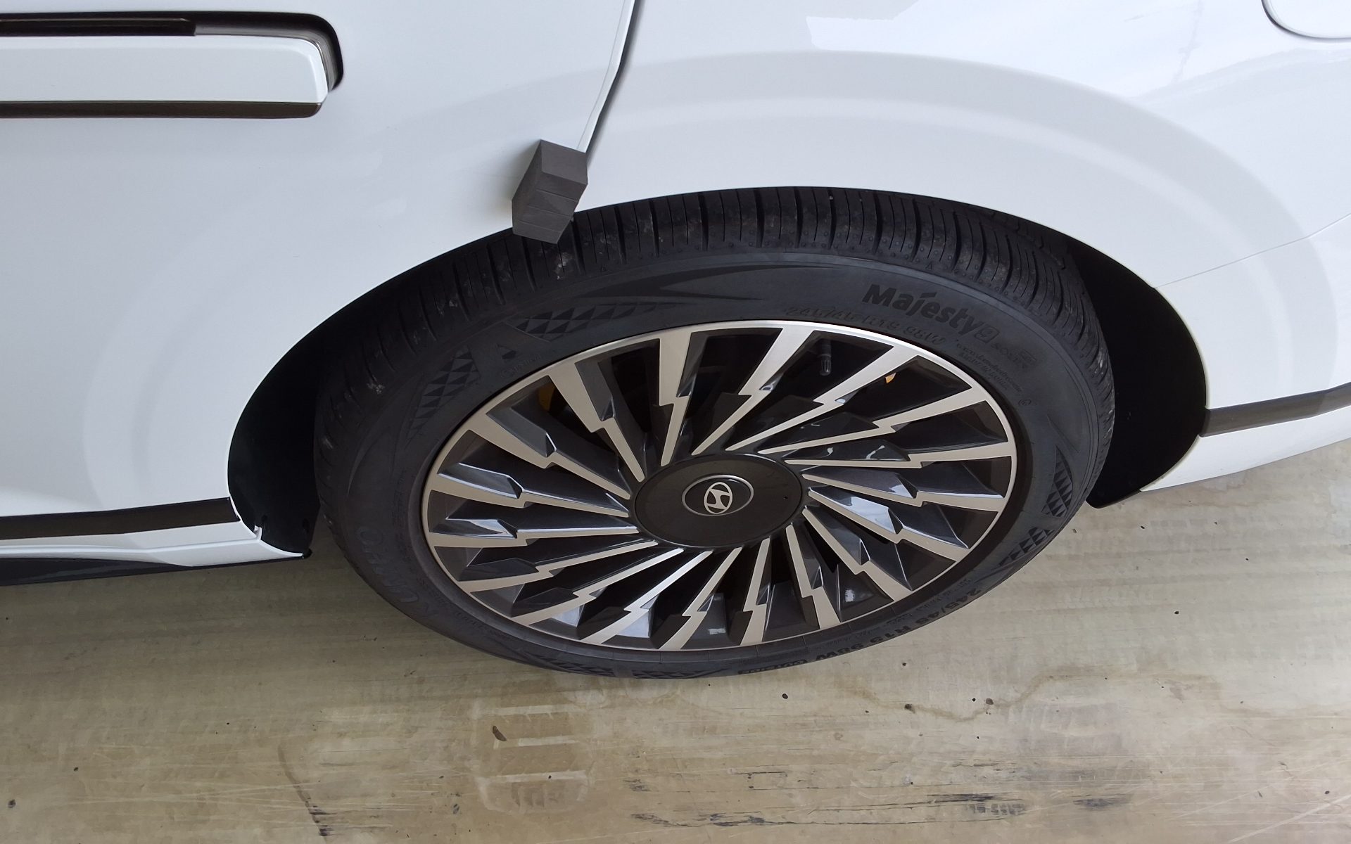 HYUNDAI THE ALL NEW GRANDEUR HYBRID 1.6 HYBRID CALLIGRAPHY 2024 - zdjęcie 24