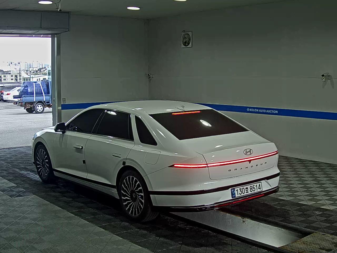 HYUNDAI THE ALL NEW GRANDEUR HYBRID 1.6 HYBRID CALLIGRAPHY 2024 - zdjęcie 6