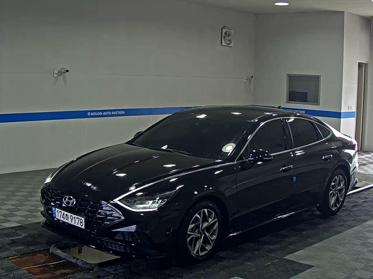HYUNDAI SONATA (DN8) G2.0 MODERN 2023 - zdjęcie 2