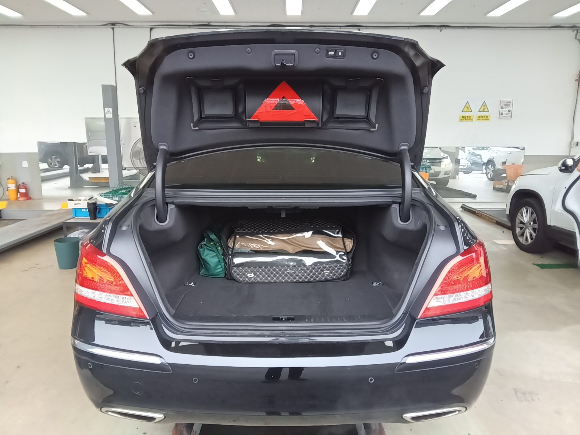 HYUNDAI EQUUS (NEW) VS500 PRESTIGE 2012 - zdjęcie 15